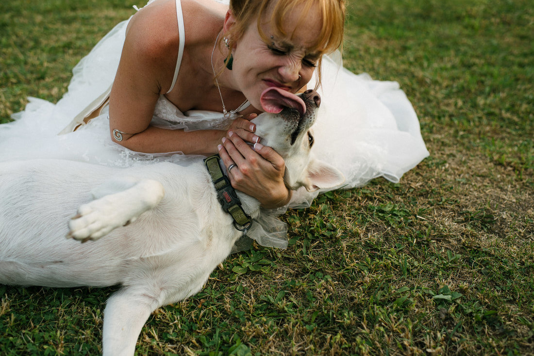  The whole wedding setting was just so unique and effortless. Adventuresome wedding photography it is. 