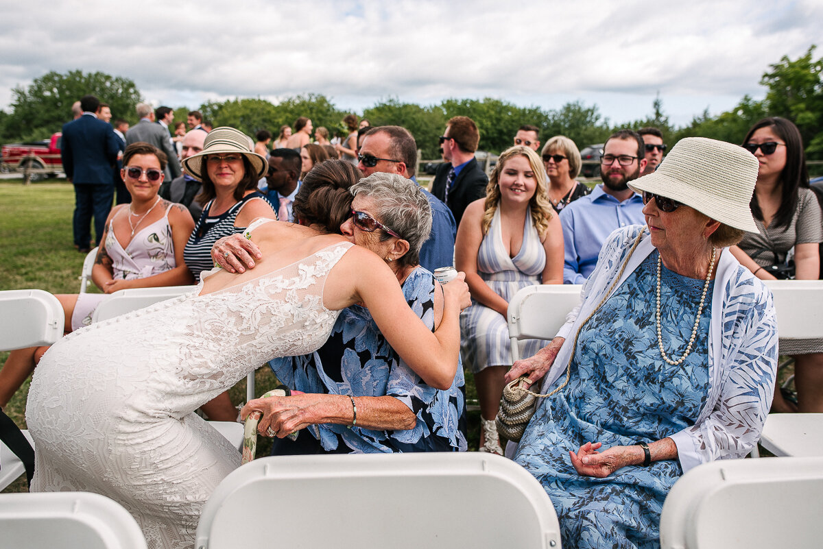  This adorable wedding just melted my heart! In Britni and Andy’s wedding, everything was just right. The ceremony was at Lake Shore Lodge, in Prince Edward County. 