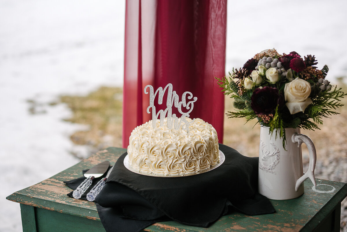 Rustic Winter Wedding Cake 