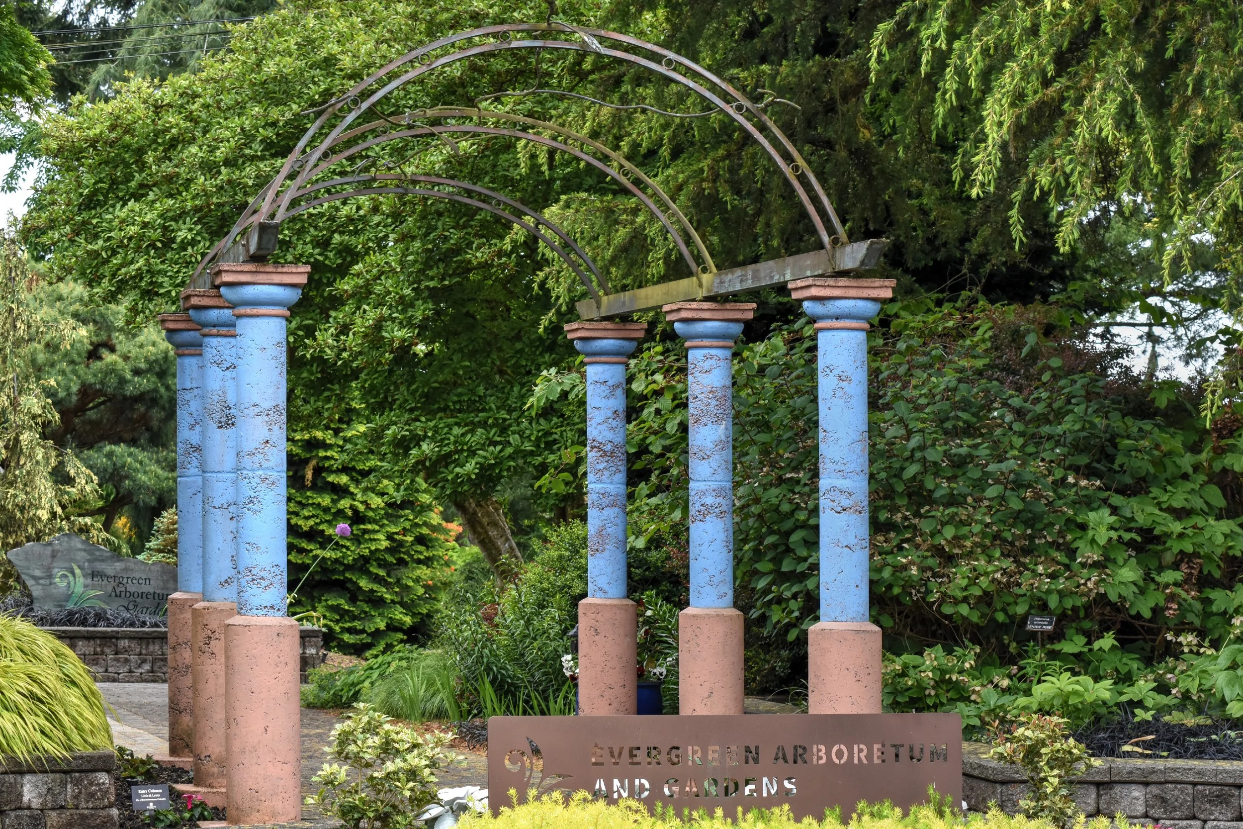 Entry Columns and Arbor