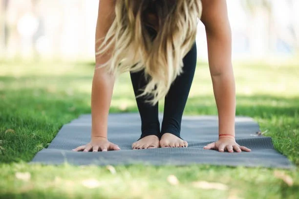 Sunday Morning Yoga On The LAWN with jalablu