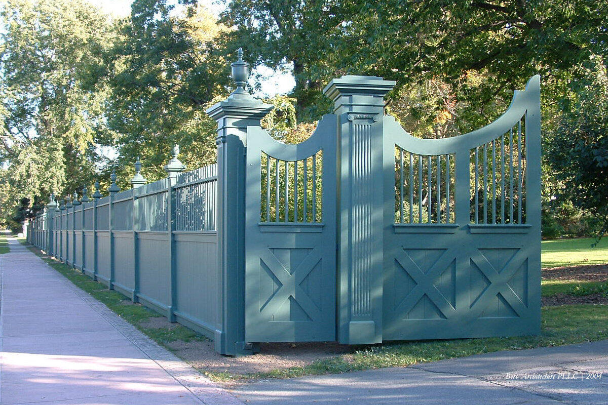 Reconstructed Fence 2.jpg