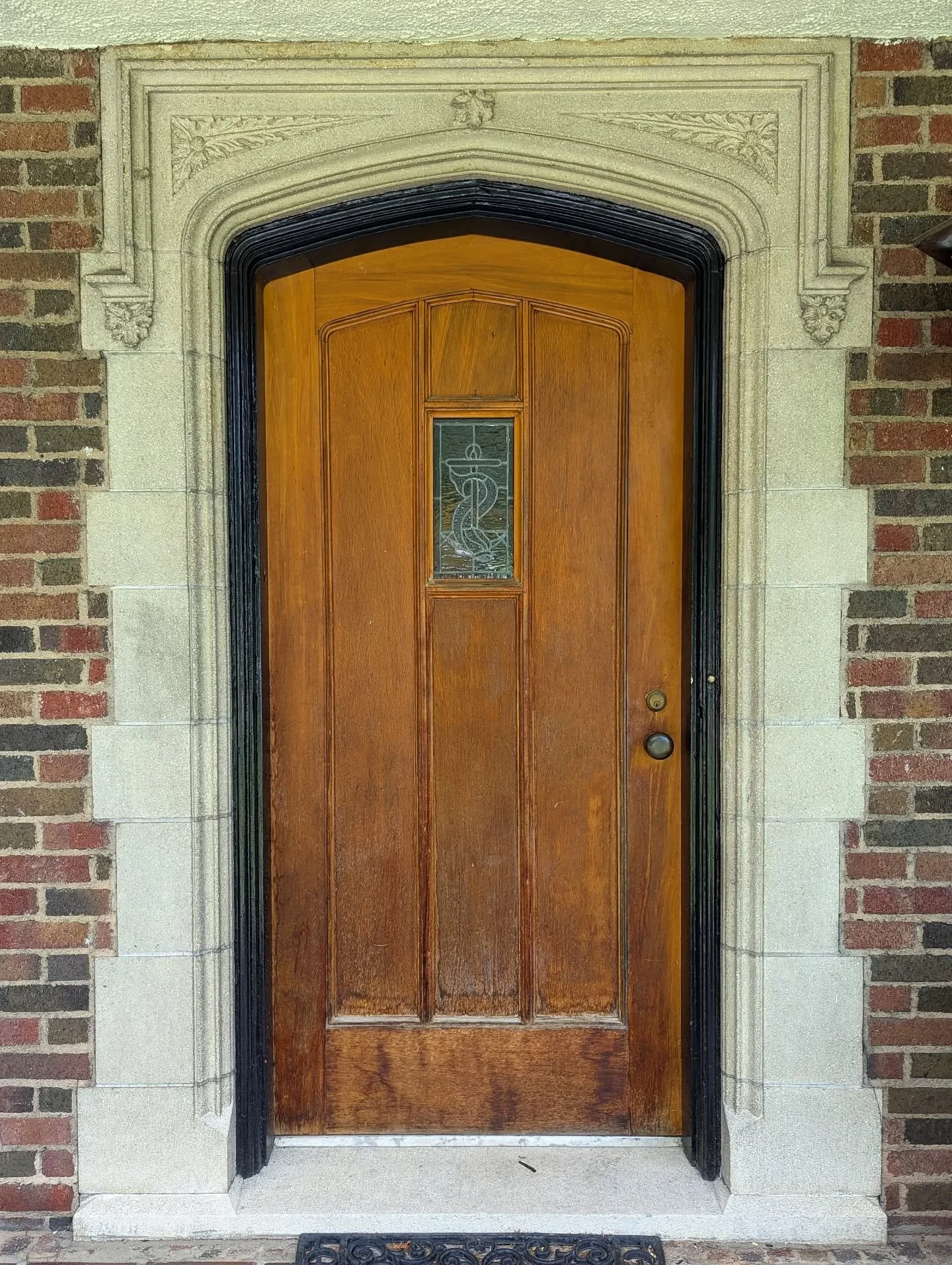 After first evaluating its existing conditions, we are honored to be now working with the new stewards of this Ward Wellington Ward-designed home to envision a sensitive adaptation of portions of the interior that respects its unique historic charact