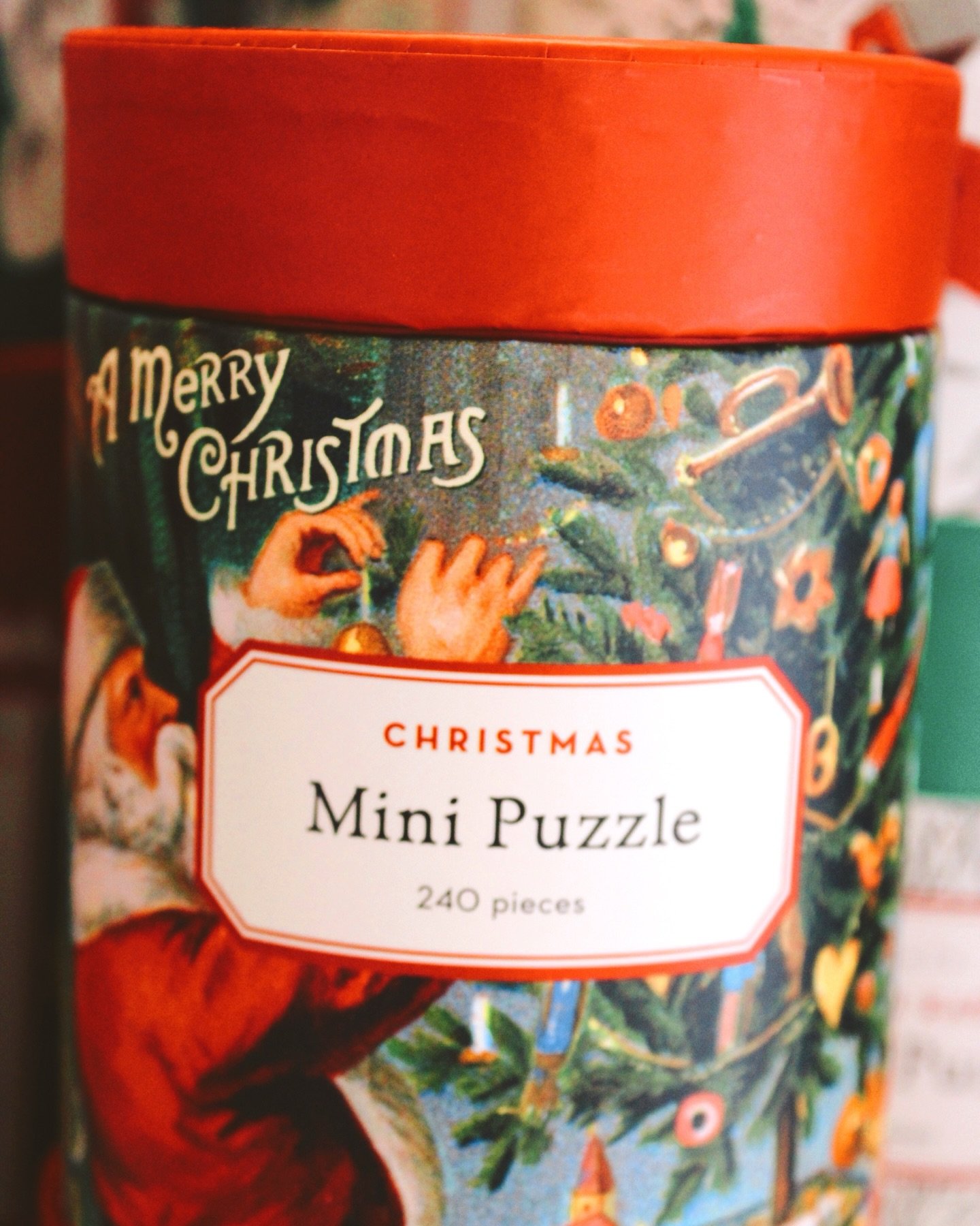 Need a few gift ideas to finish off your holiday list?
We&rsquo;ve got Christmas mini puzzles, illustrated mugs, Dusty buttons, quirky cards and magnets, embroidered notebooks, rope incense bundles &ndash; and more around the store! 🎁✨
They&rsquo;re