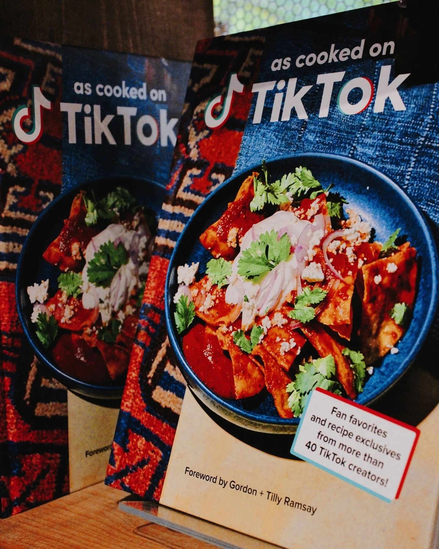 Looking for a White Elephant or Secret Santa gift that isn&rsquo;t another mug? Try a cookbook. 🍽️
From TikTok-famous recipes to garden-fresh comfort food, our titles are ready for wrapping. Here&rsquo;s to keeping holiday shopping local! 🎁✨

#holi
