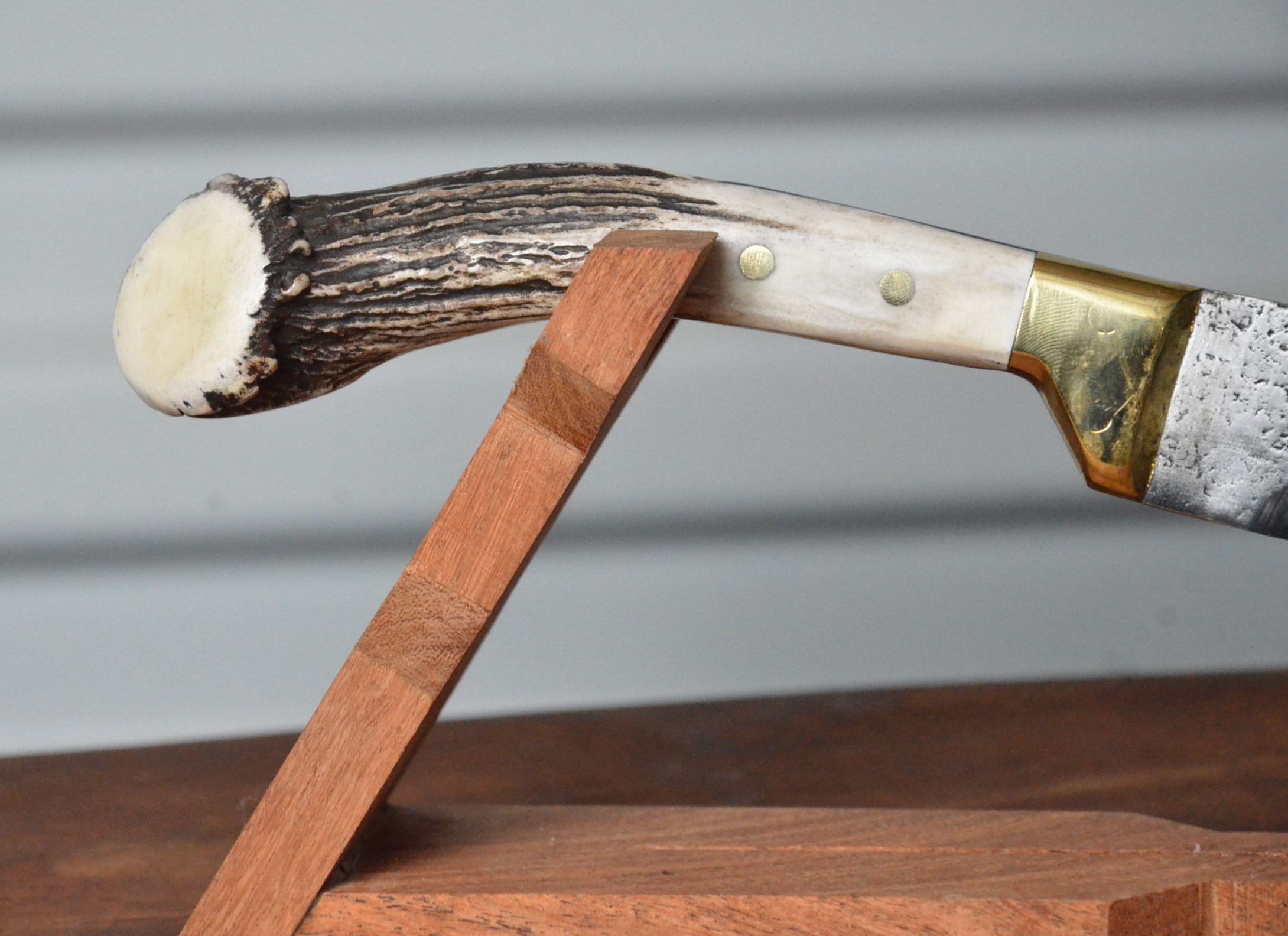 Antler w brass.png