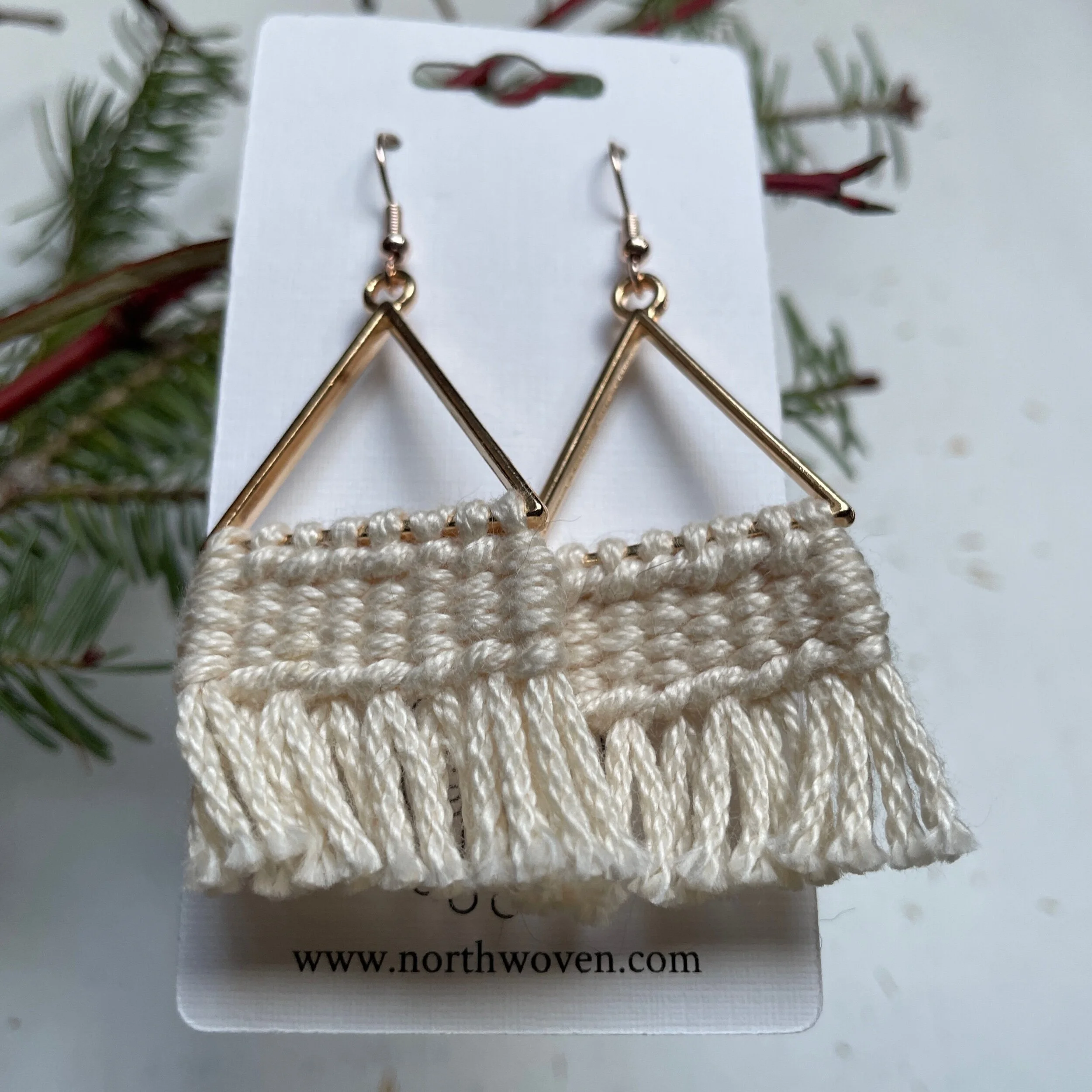 2AD247B5-C910-4EDA-87CD-C316D56B2B49