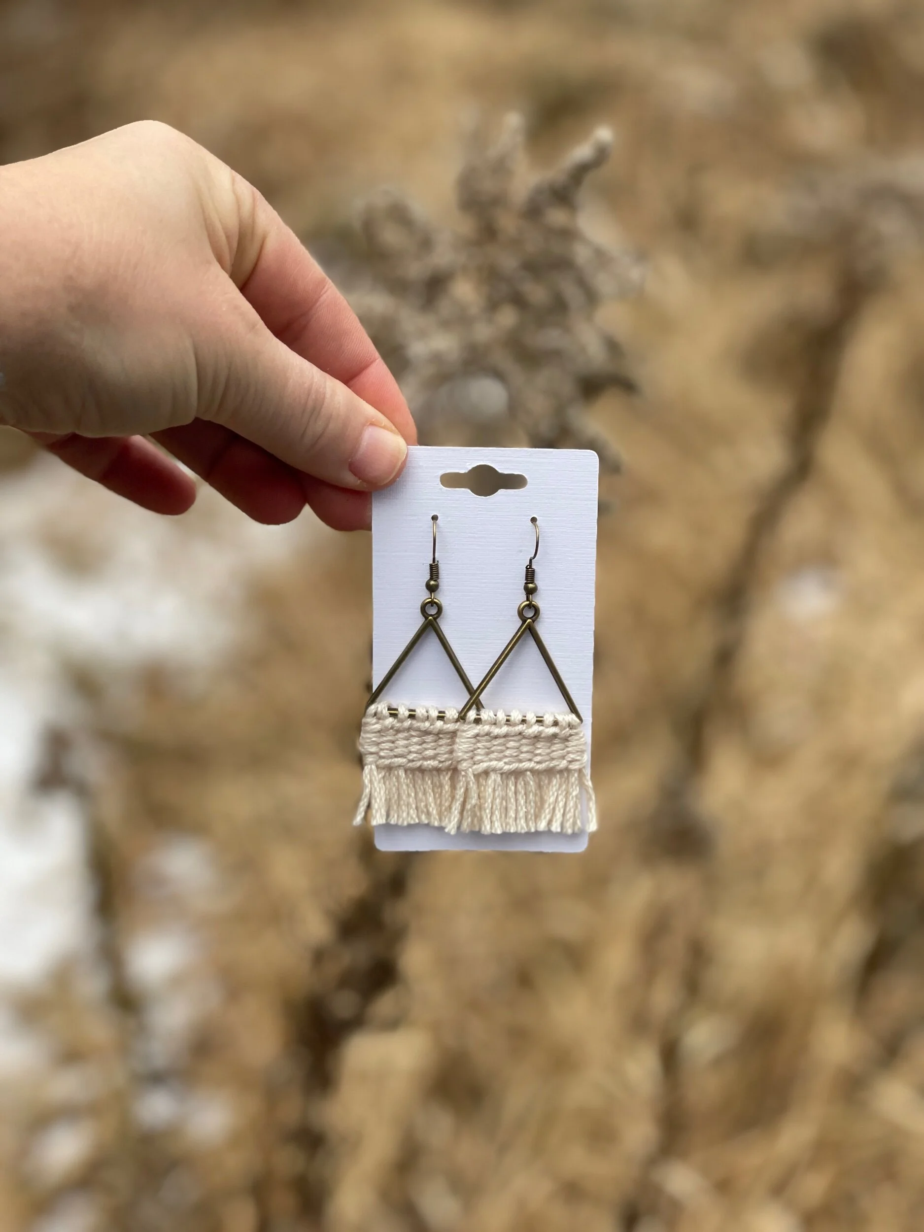 8C14B386-D70A-4B22-9E10-CF85F2DBDF0C