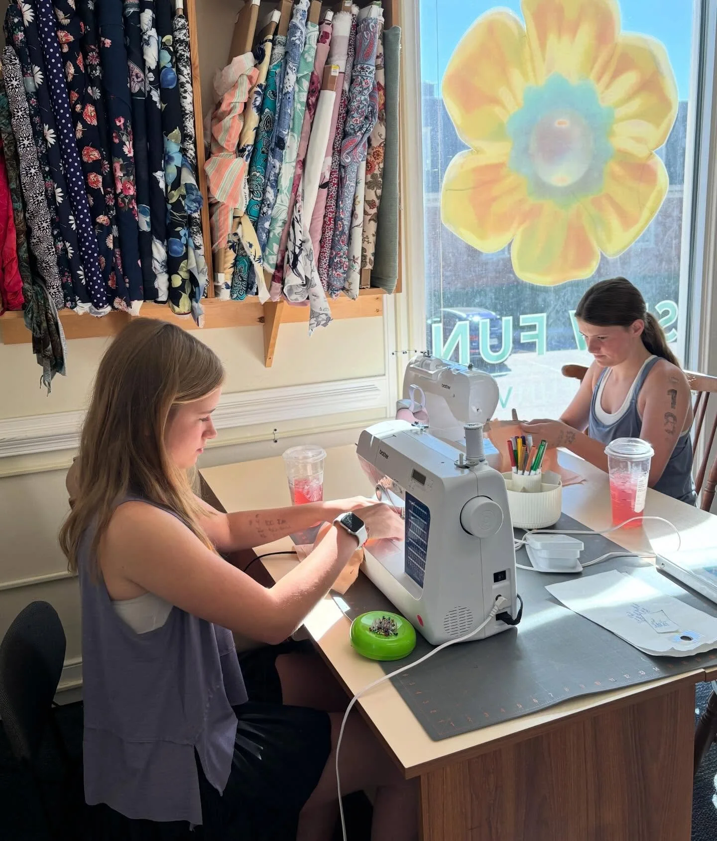 Thursdays at summer camp 👗 Students are finishing up their last outfits before the fashion show tomorrow!