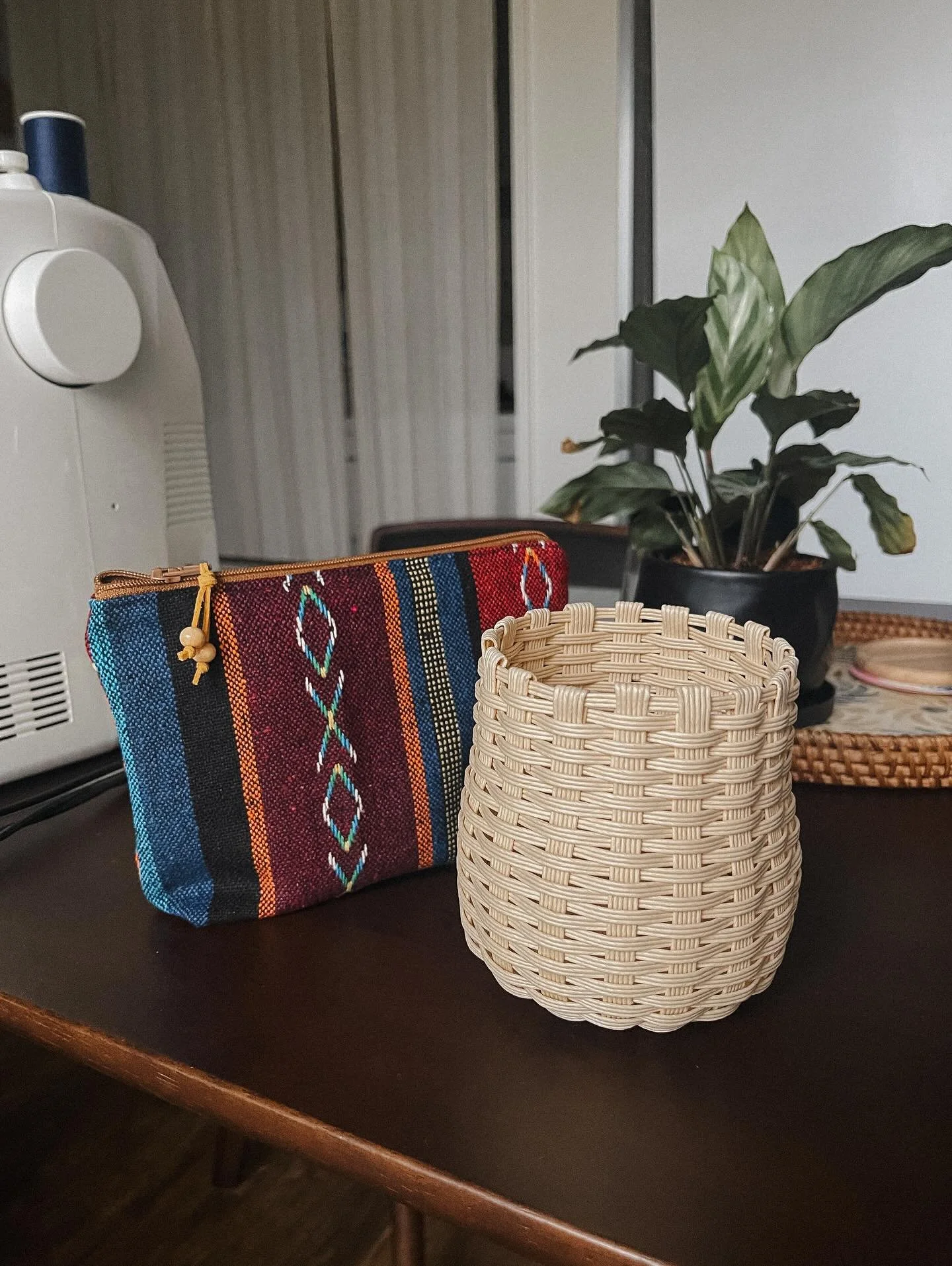 Got crafty today, making some little zipper pouches and weaving a basket.