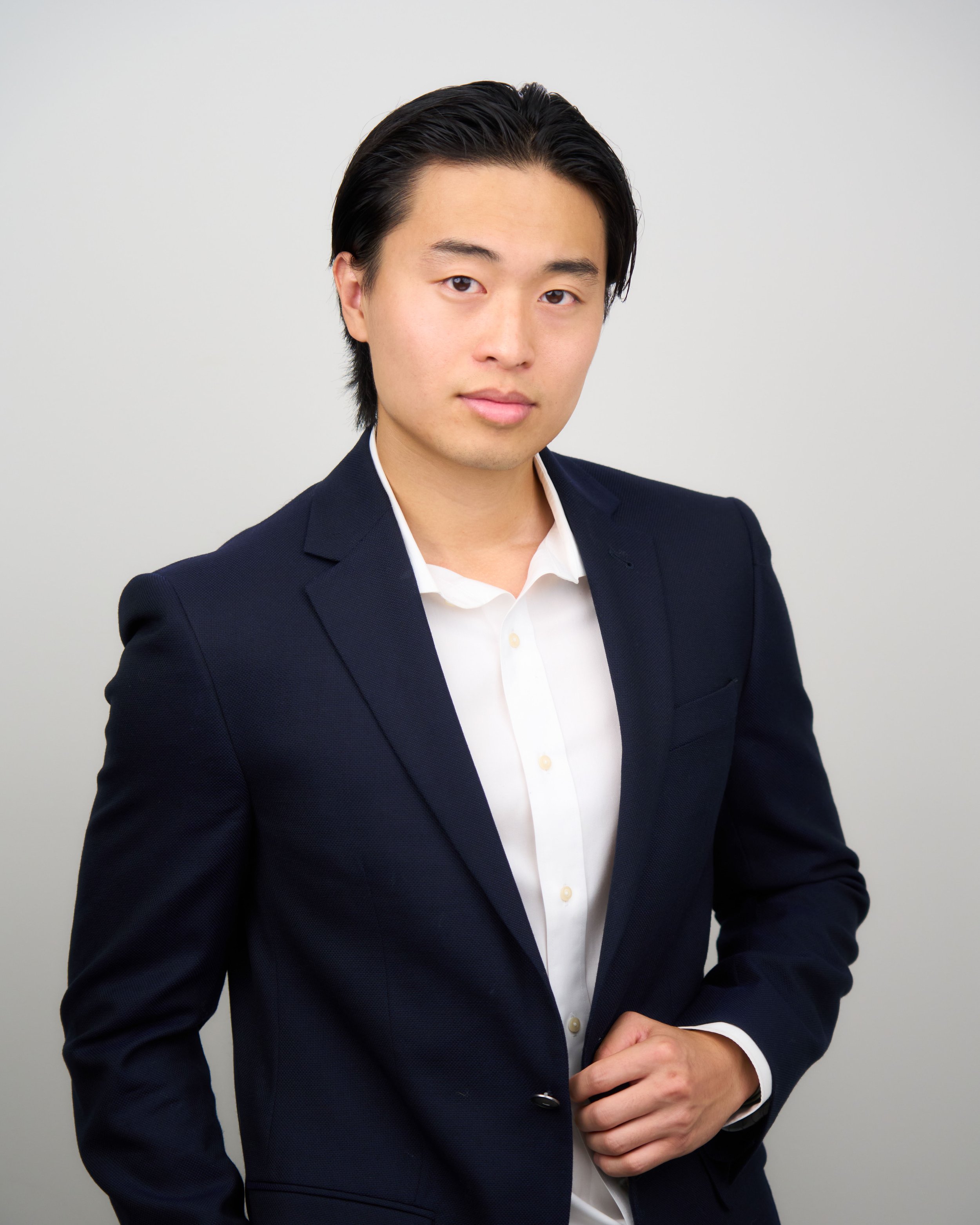 Chris Lin Headshots Sep 170072 2.jpg