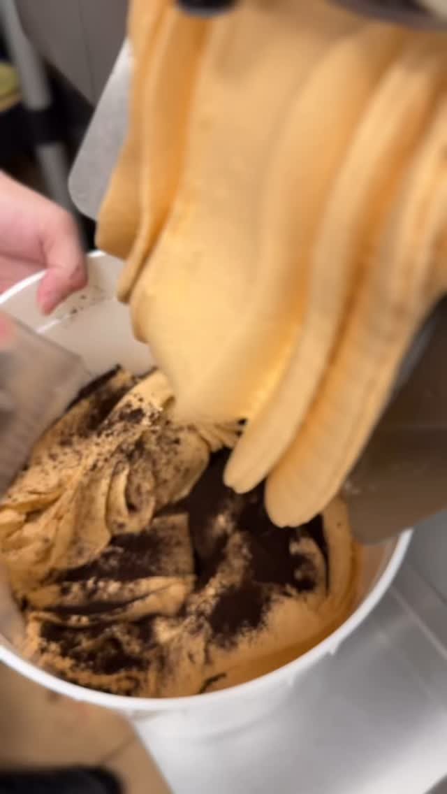🇹🇭🧋🫖 Back for the month of May ~ our Thai Tea ice cream base with Oreo powder spread throughout ✨ tastes like the drink but in super creamy ice cream form :)
Come check us out this weekend to give this one a try!
Sage Creamery 🏠🍨 🍵
91-3575