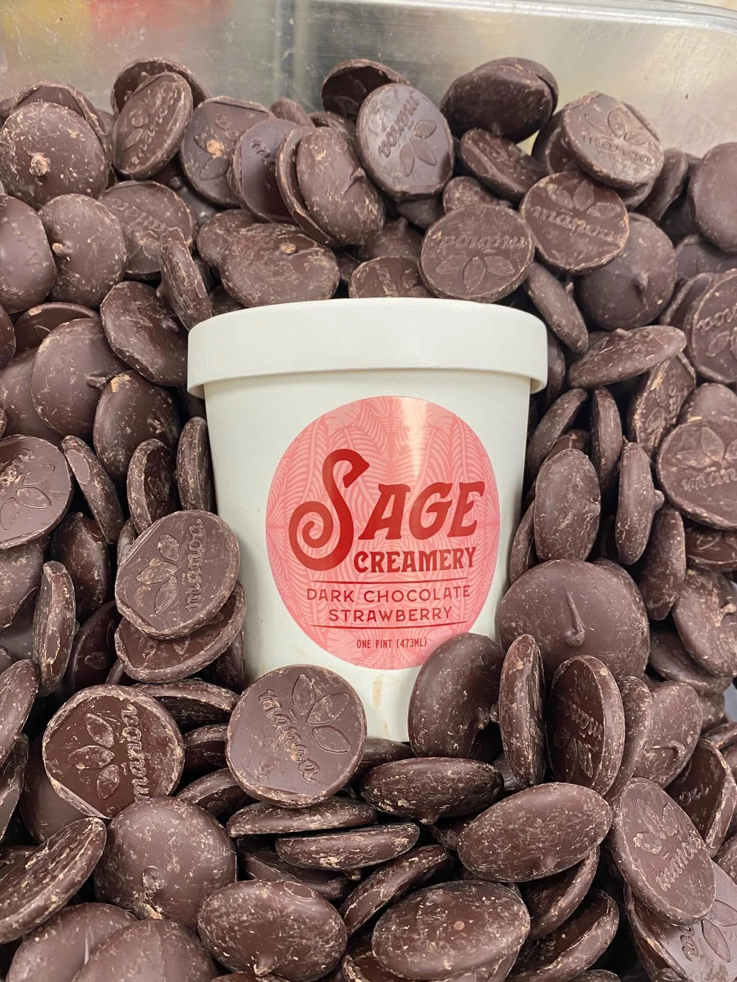 🍓🍫 DARK CHOCOLATE STRAWBERRY ~ is back for Valentines Day 💘 available in-shop in pint size only&mdash;while supplies last!

Sage Creamery 🏠🍨 🍵 
91-3575 Kauluakoko St. # 3005
Ewa Beach, HI 96706

Wednesday-Friday
12:00PM-8:00PM
Saturday-Sunday
8