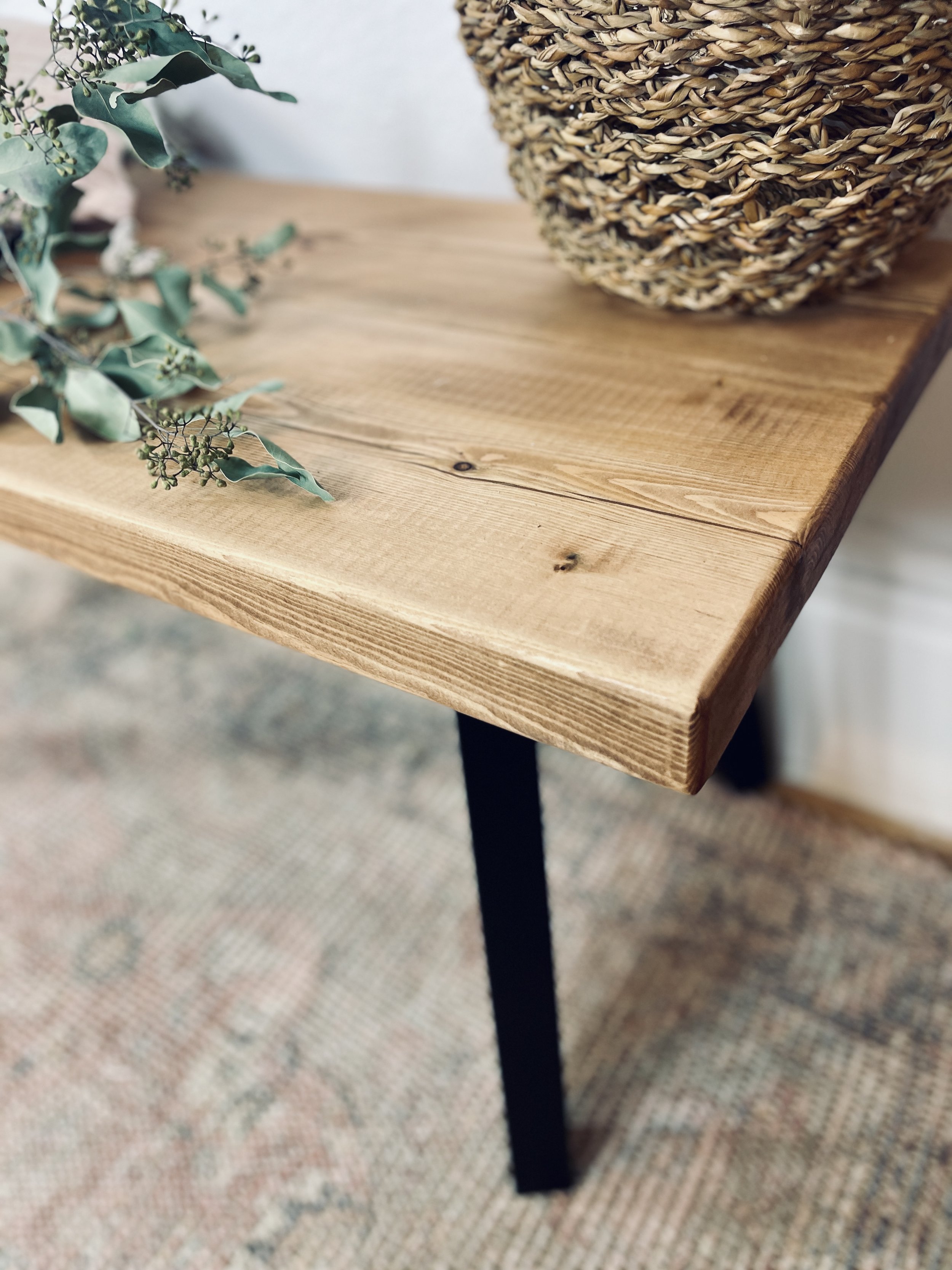 Experience fusion of craftsmanship and modern design, Handmade Wood Bench, tapered steel legs. Transform space. #handmade #woodbench #taperedlegs