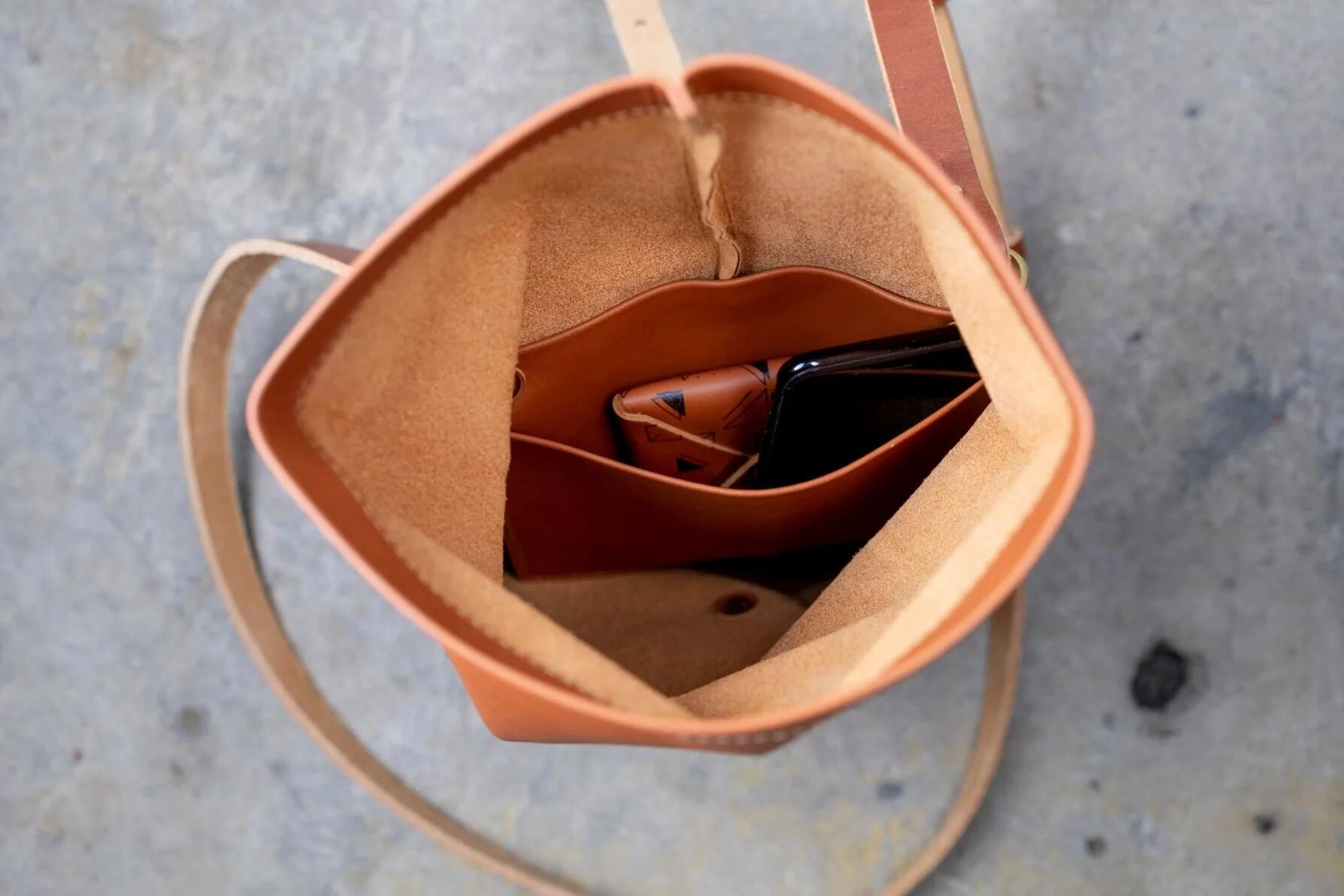 PentlandLeatherInside2.jpg