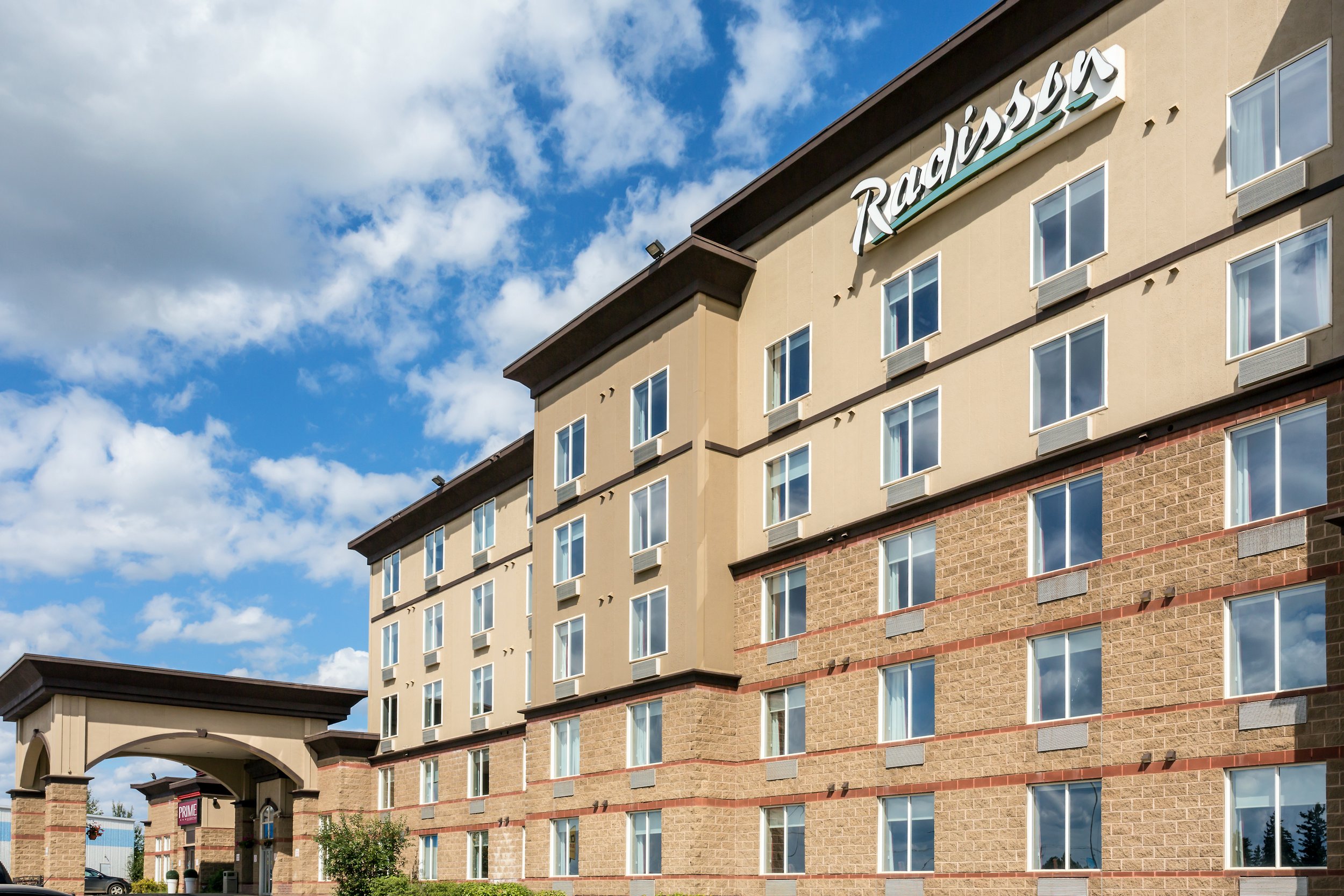 Radissson exterior.jpg