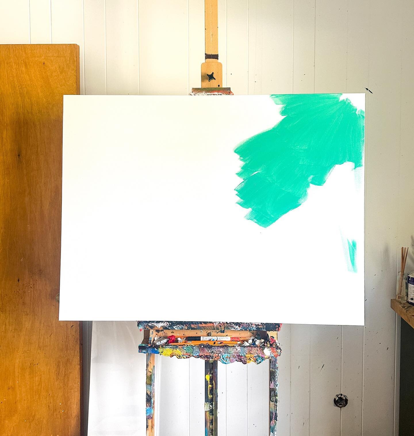 Truth time. I&rsquo;ve been away from my easel for two weeks&hellip; I always wonder if I&rsquo;m going to forget how to push around paint. Those first few brushstrokes always feel like the first ones ever. 😬🫣 Kinda fun to fall in love with it all 