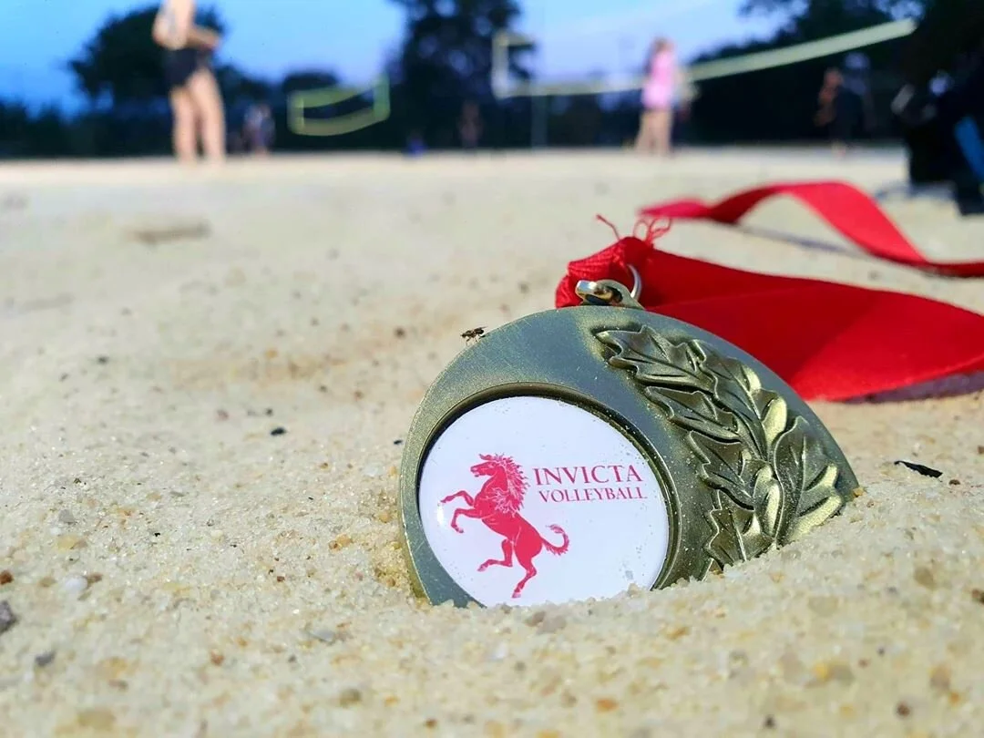 The question remains! Who will be digging for the gold in Canterbury? There is still time to enter The Invicta Beach Volleyball Championships! To enter the women's division follow this link:https://forms.office.com/Pages/ResponsePage.aspx?id=gzhtKns…