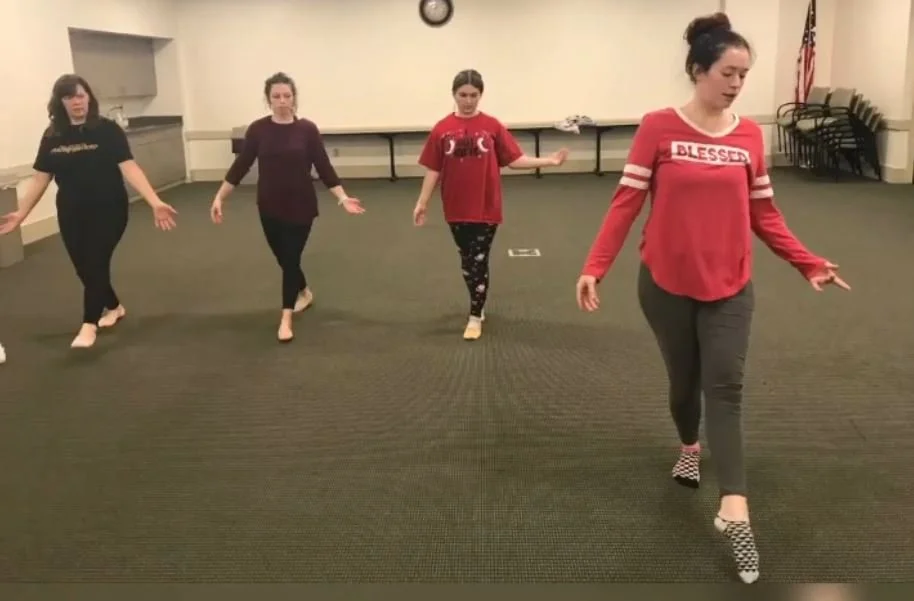 free dance lessons.JPG