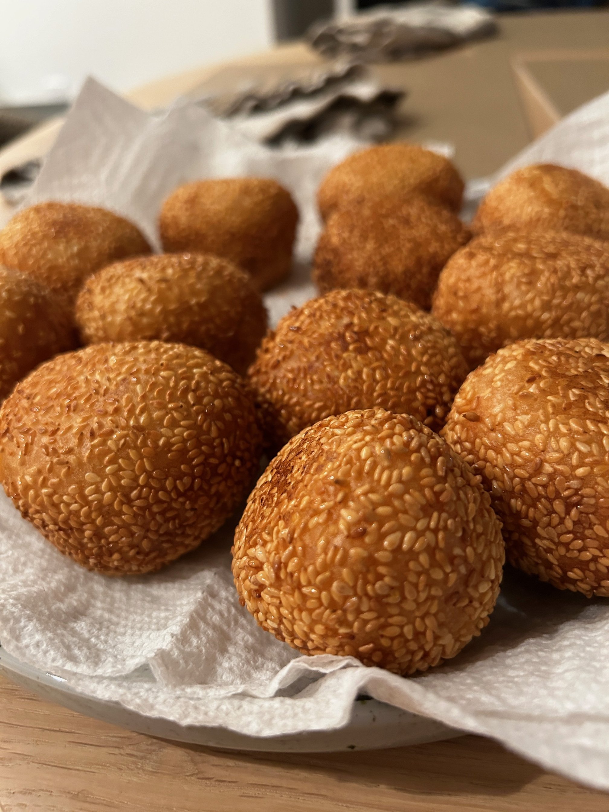 5.16.24 sesame balls w/ mung bean filling