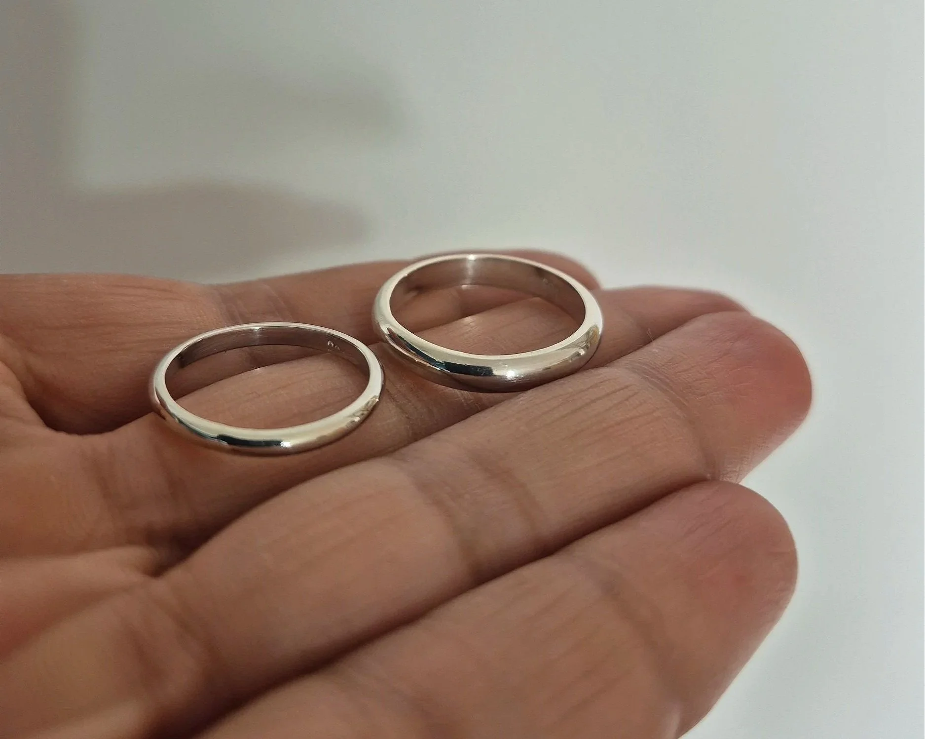 Handmade+Ring+Nisha+Halo.jpg