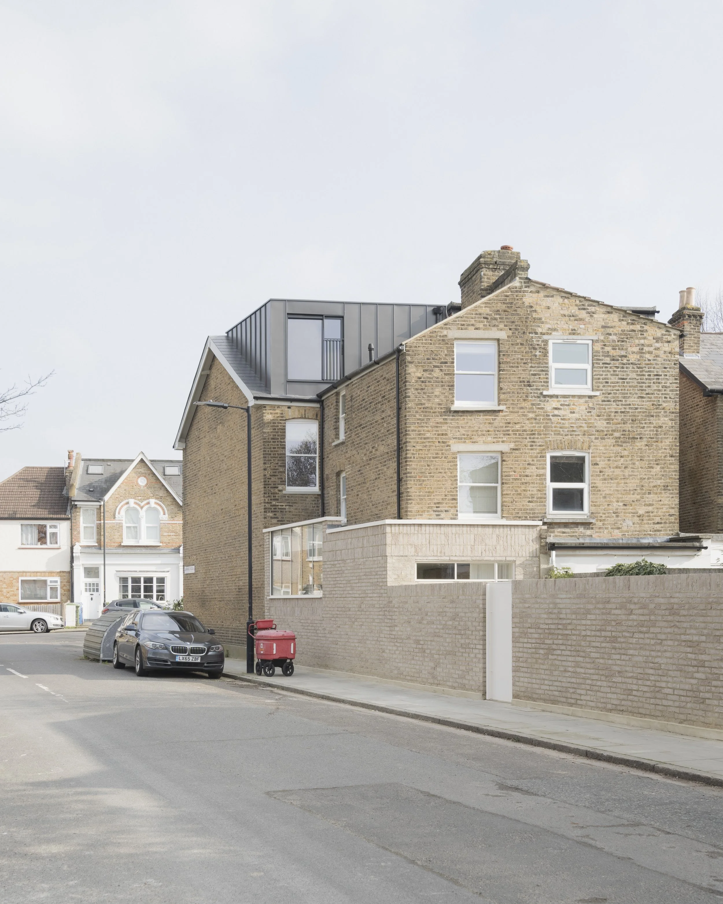 Brick side extension to a Victorian semi-detached villa on Crystal Palace Road, East Dulwich