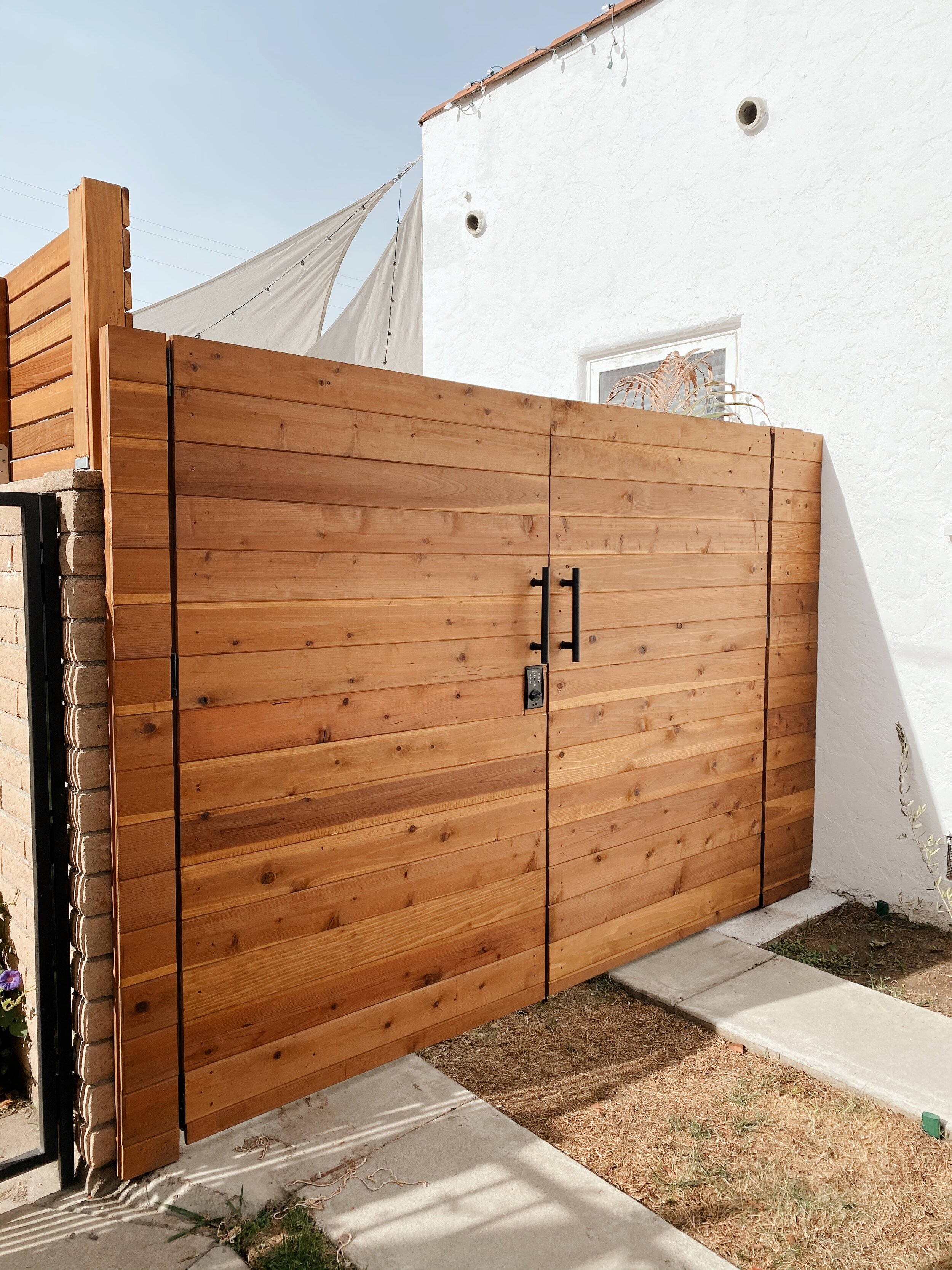 DIY How To Build a Modern Wood Gate — Blanco Bungalow