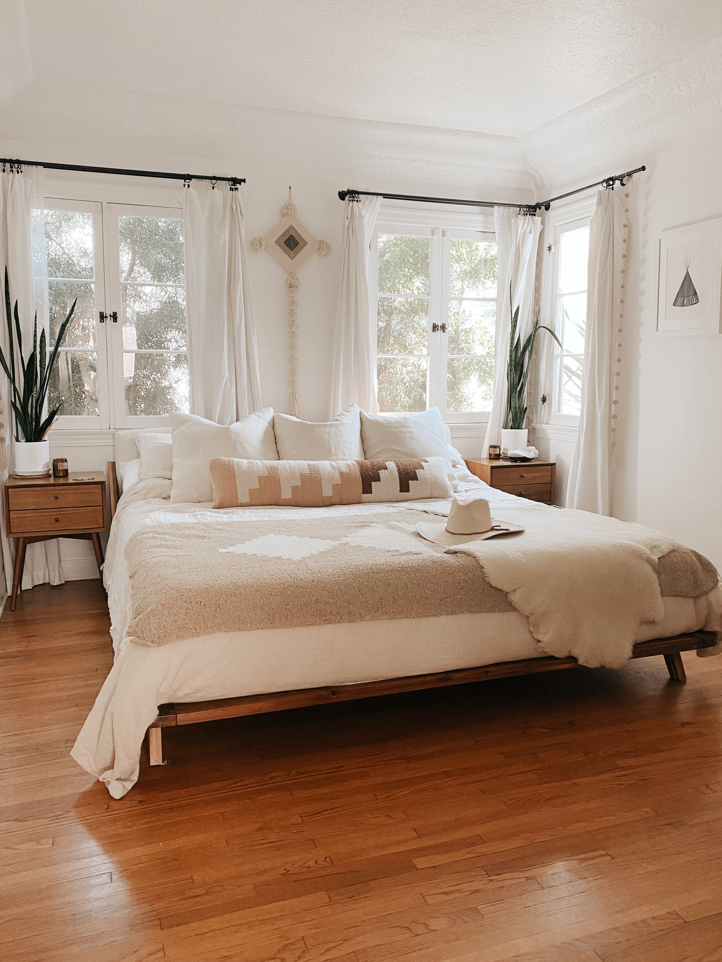 BEDROOM 5.jpg