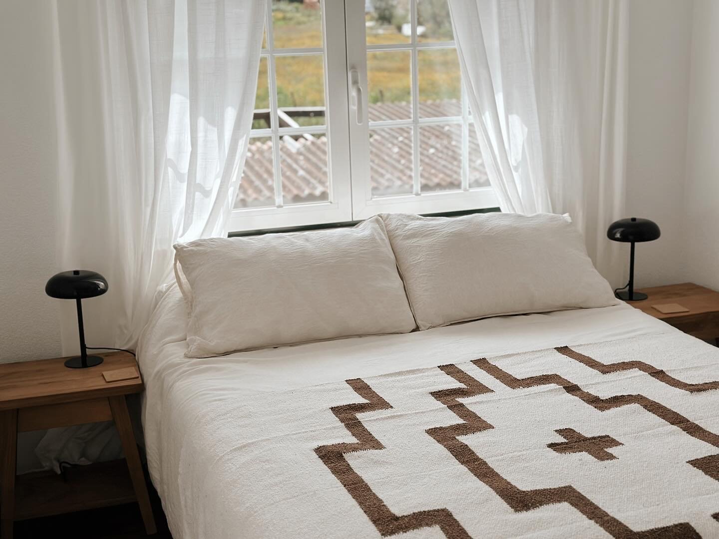 Casa Coraz&ograve;n&hearts;️

Book your stay: https://www.blancobungalow.com 🌵

#blancobungalow
#ericeira
#ericeiraportugal
#ericeiralovers
#lisbonlovers 
#lisbonfood