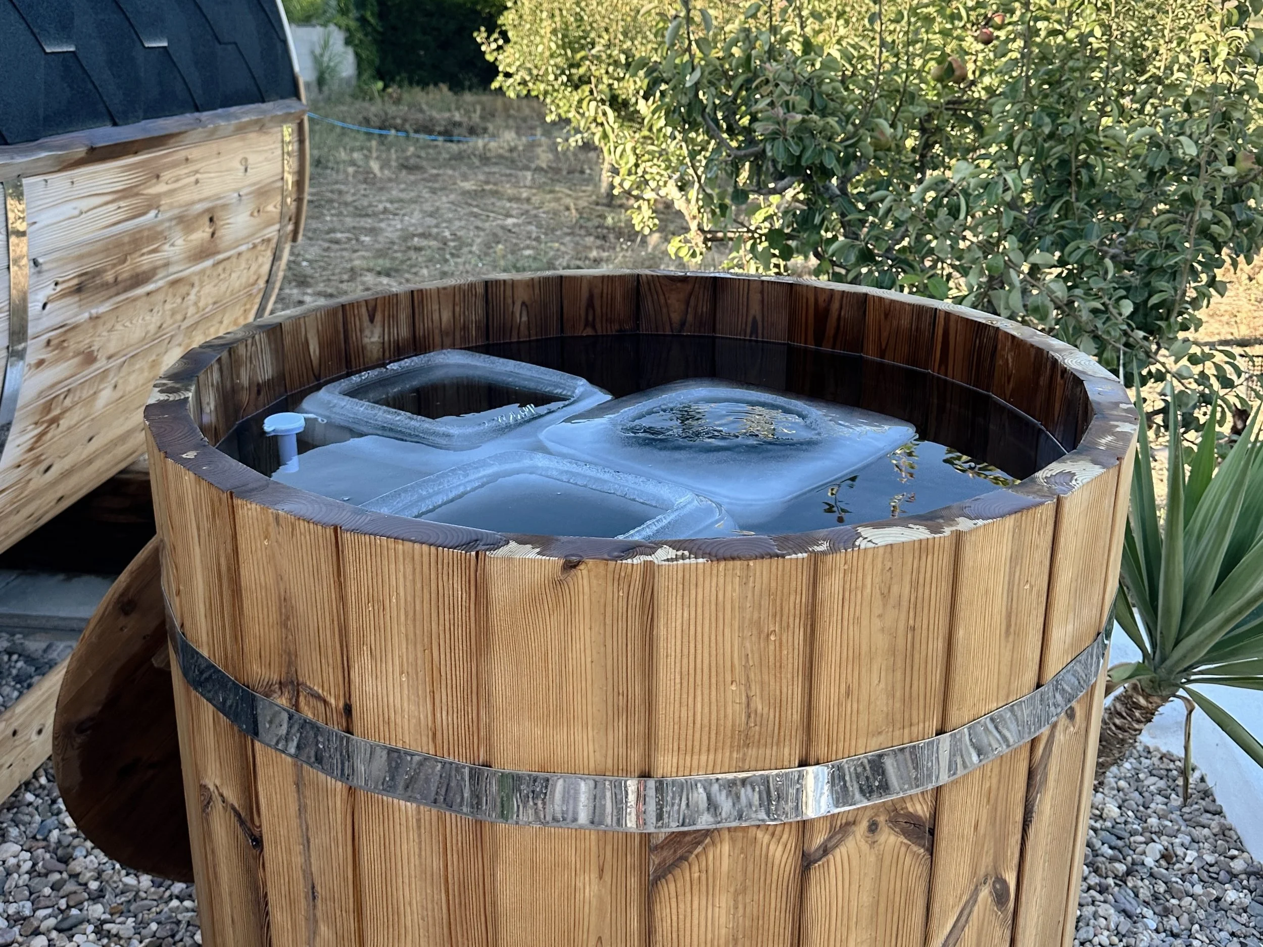 Ice Bath at The Blanco Bungalow ERiceira Portugal.jpg