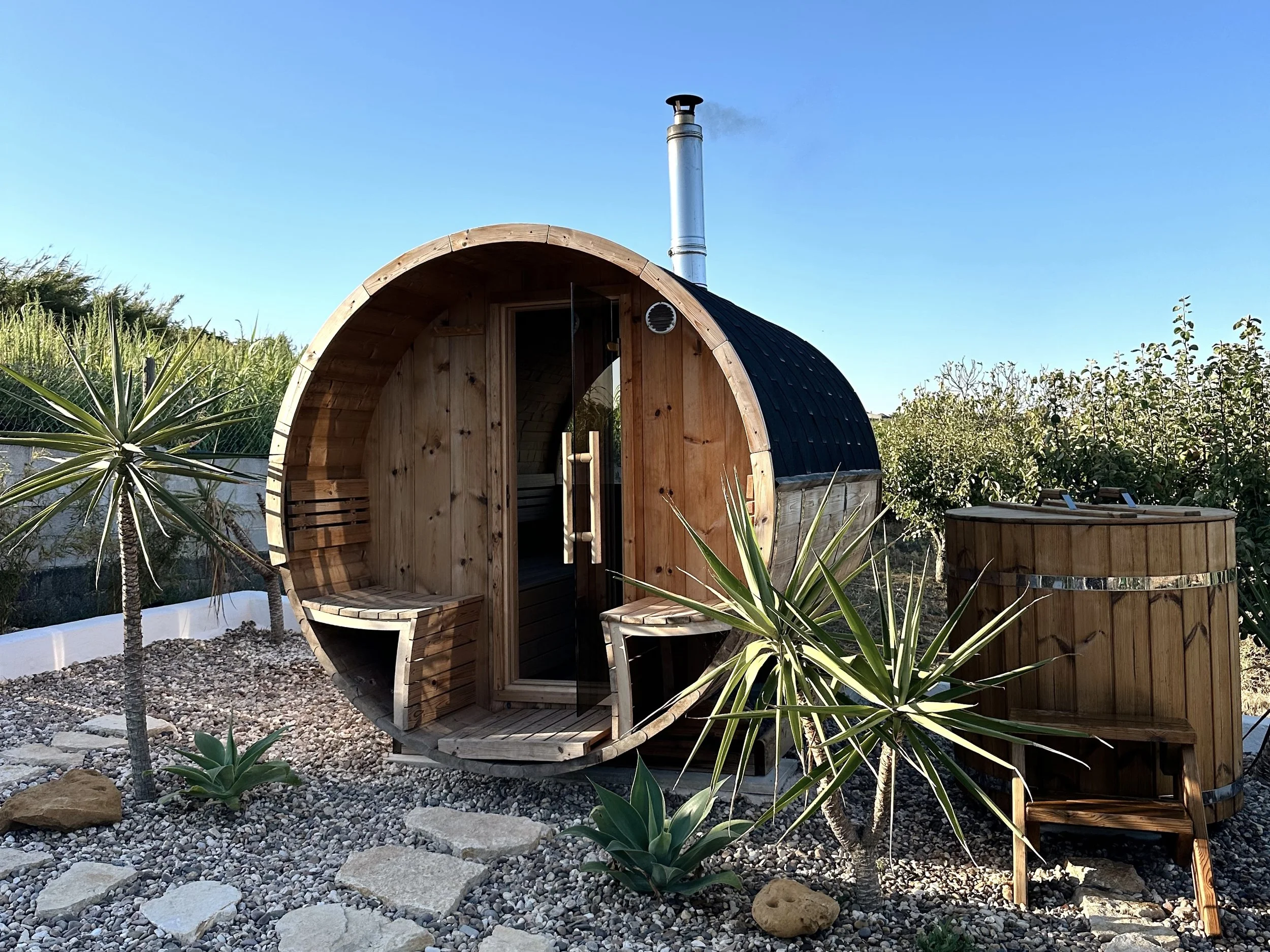 Ocotillo Spa at The Blanco Bungalow Ericeira with Sauna and Ice Bath