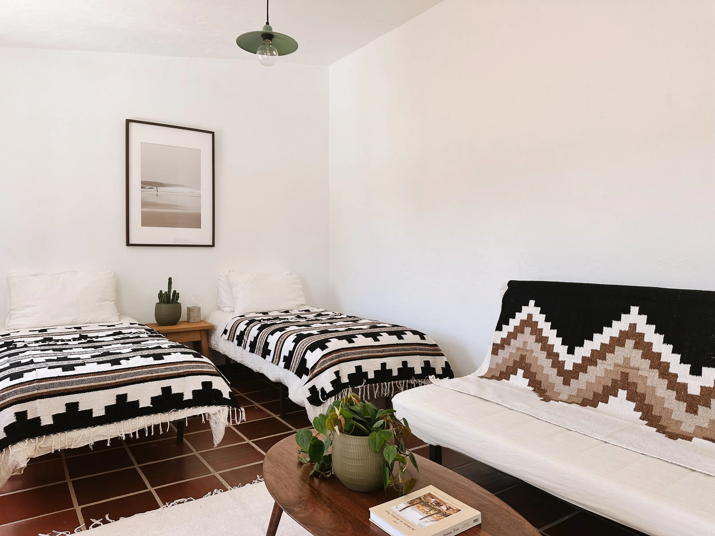 Le Surf Shack at Blanco Bungalow Ericeira 11.JPG