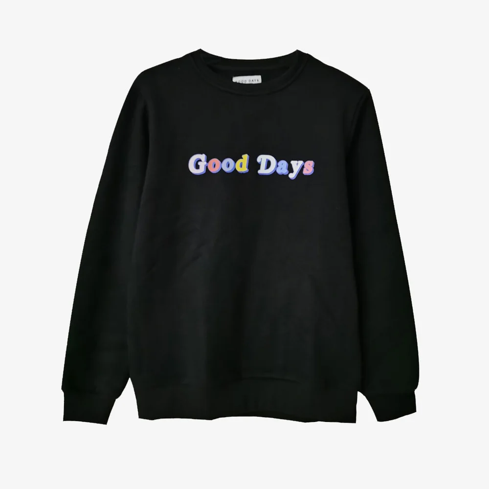 GOOD DAYS COLOR CREW NECK SWEATSHIRT — GOOD DAYS