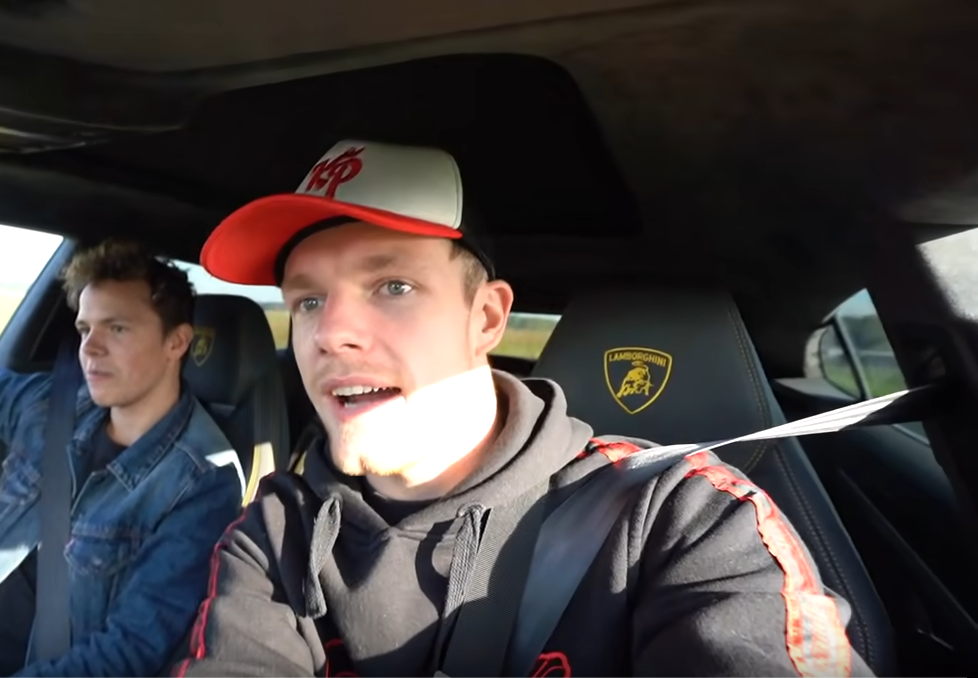 Enzo op de boerderij – gaat dat wel goed?