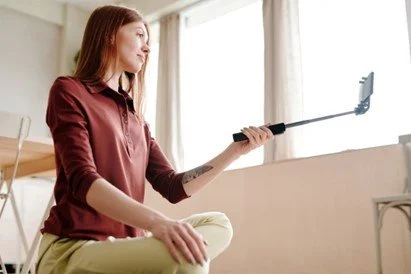 CVDM deelt eerste boete uit aan TikTok-vlogger voor sluikreclame