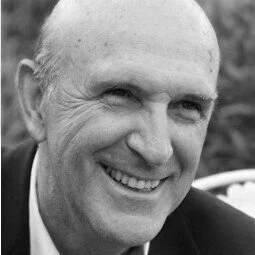 Dr. ROBERT E. QUINN