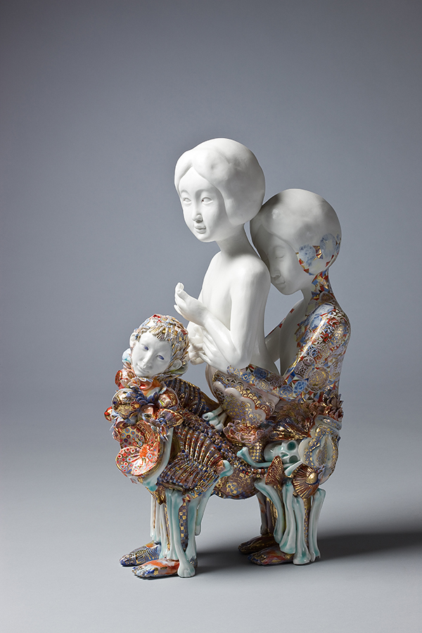 Korean Ceramic Artist, Lee Yun Hee: Porcelain Imaginings — sadie dyson .  the art she sees