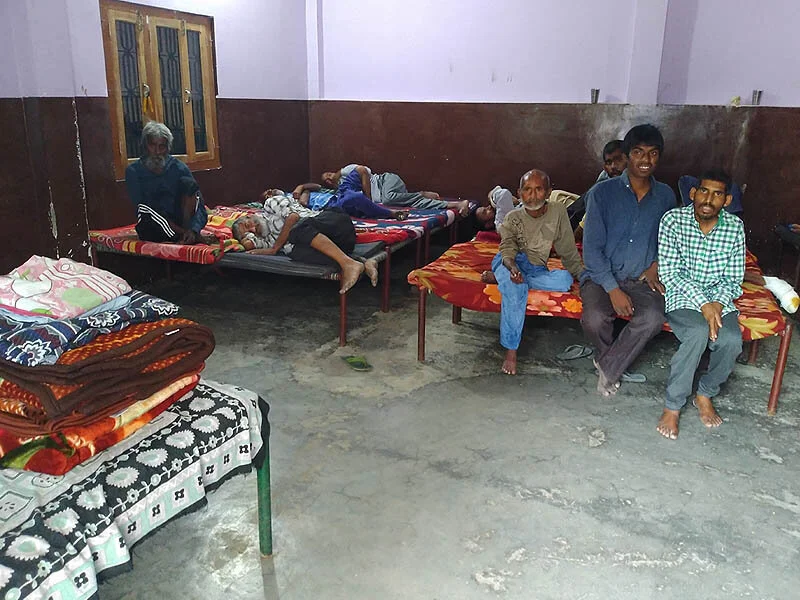 langar-sewa-in-gur-asra-gardiwal-hoshiarpur-punjab-india5.jpg