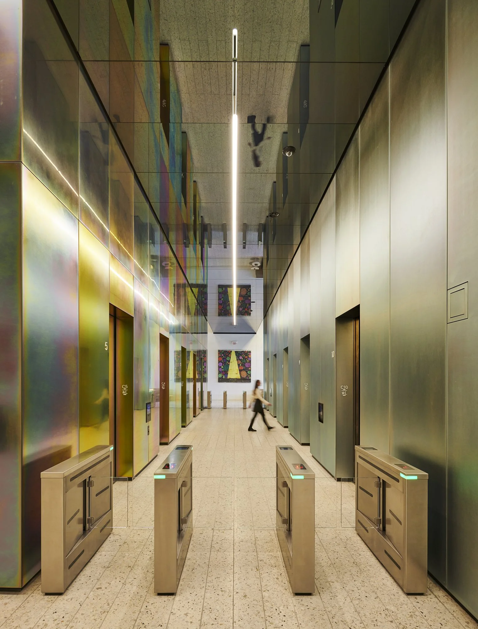 Tishman Speyer The Spiral MARCH 2023 PHOTOS_Lobby_0241 RTV1.jpg