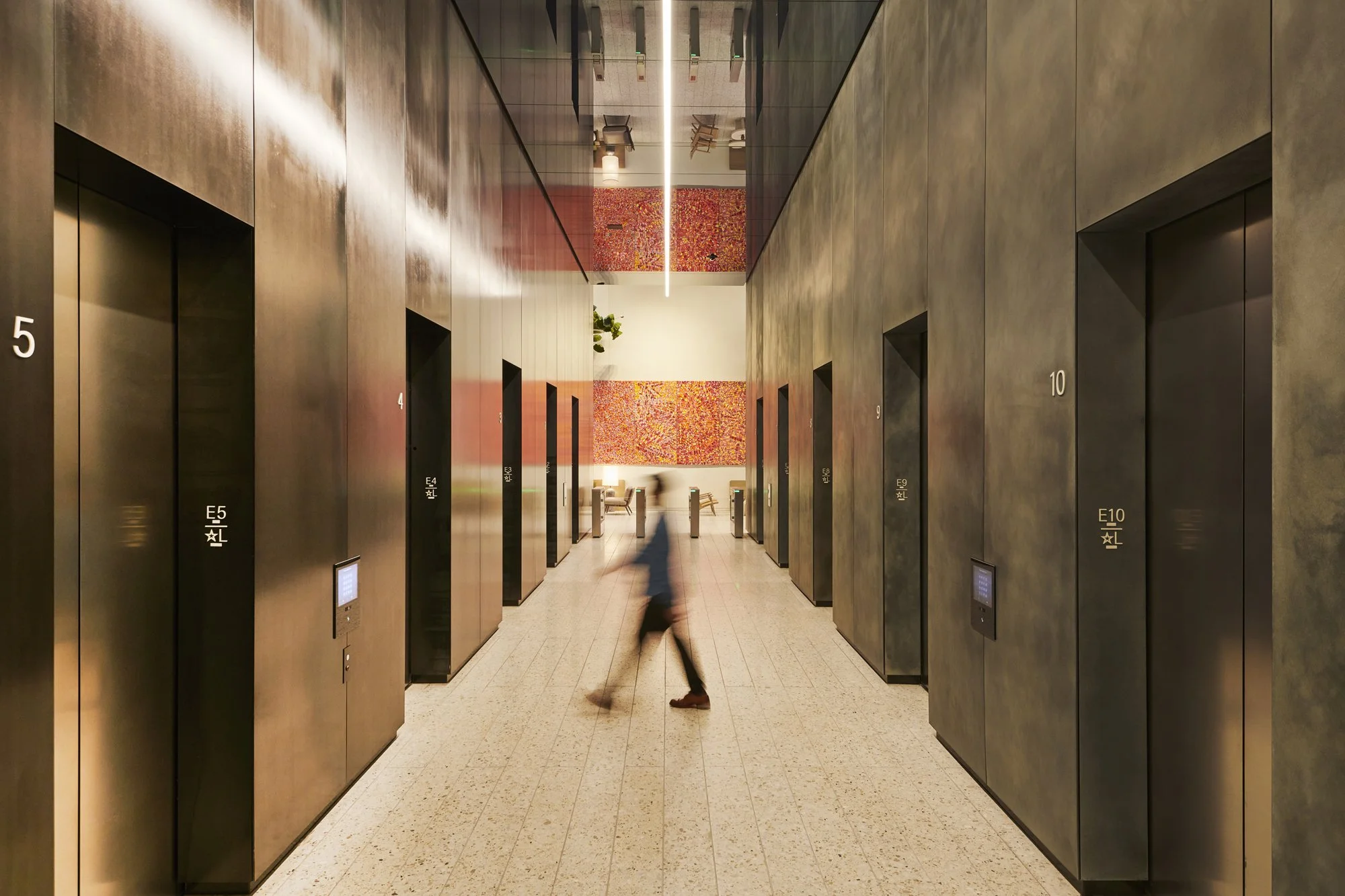 Tishman Speyer The Spiral MARCH 2023 PHOTOS_Lobby_0330 RTV1.jpg