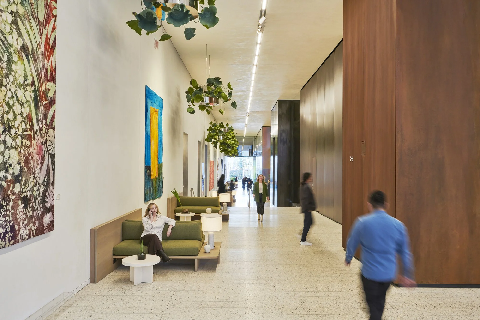 Tishman Speyer The Spiral MARCH 2023 PHOTOS_Lobby_0519 RTV1.jpg