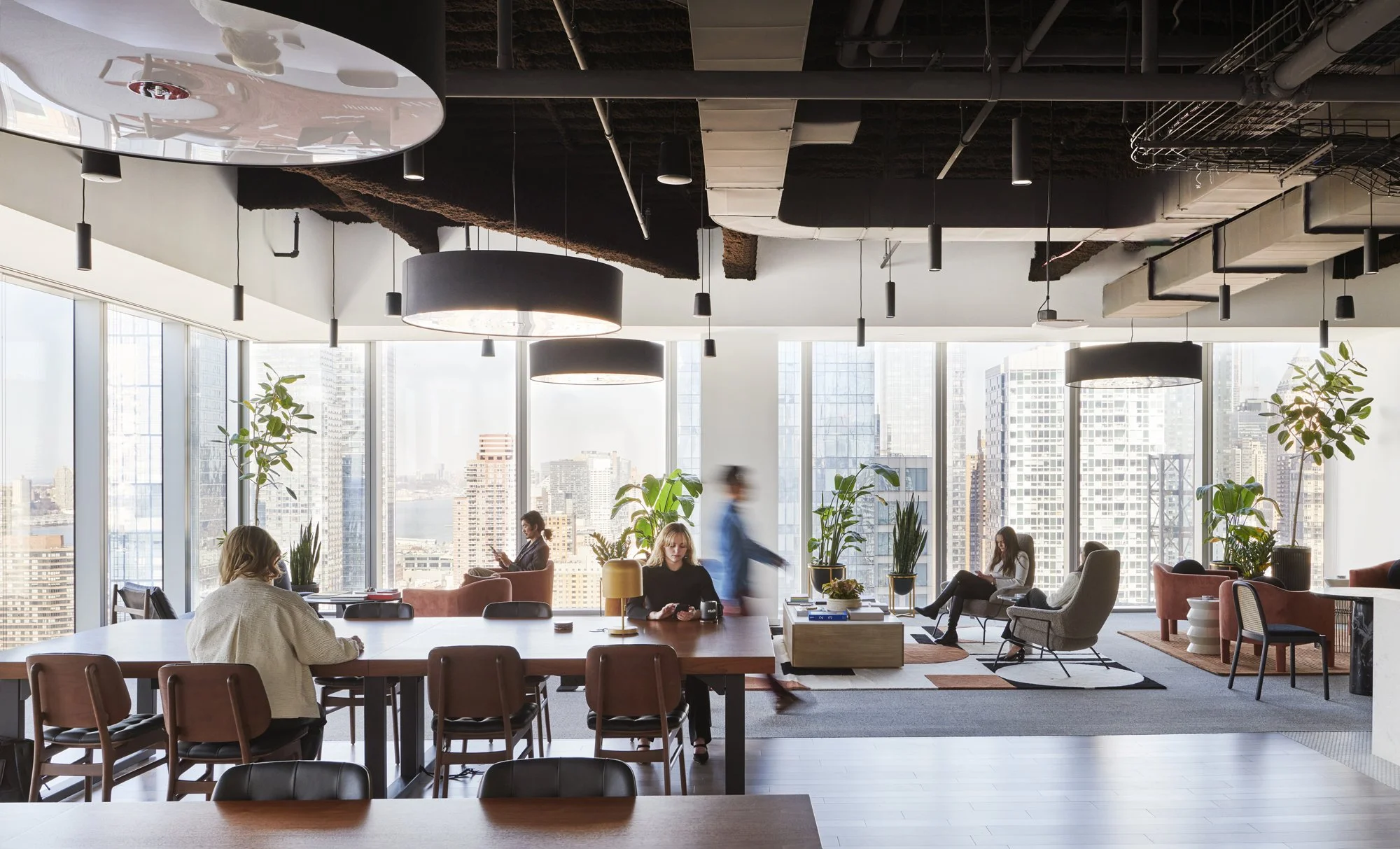 Tishman Speyer The Spiral MARCH 2023 PHOTOS_Studio_0238 RTV1.jpg