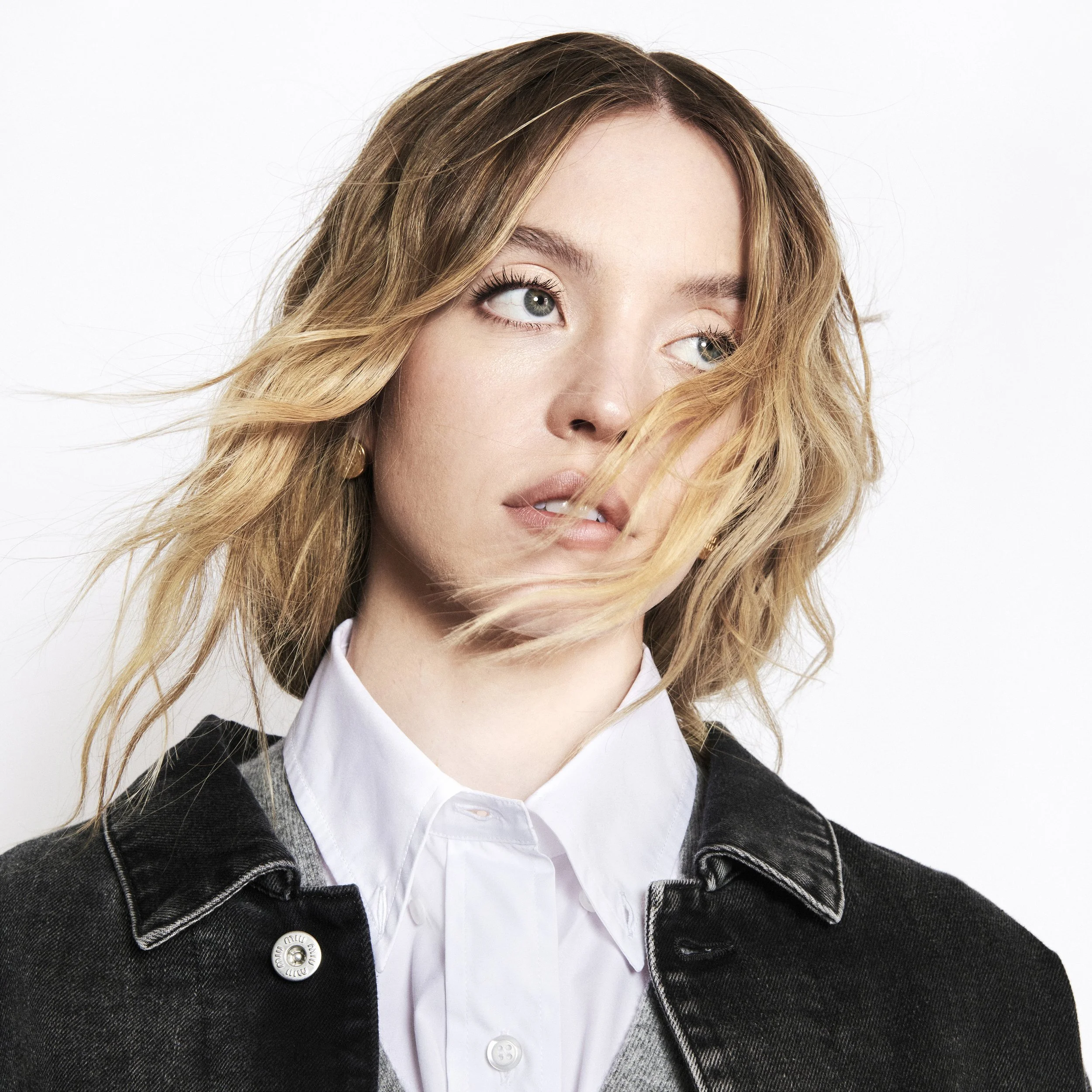 Sydney Sweeney MIUMIU Nov 2022140231 SQUARE clean.jpg