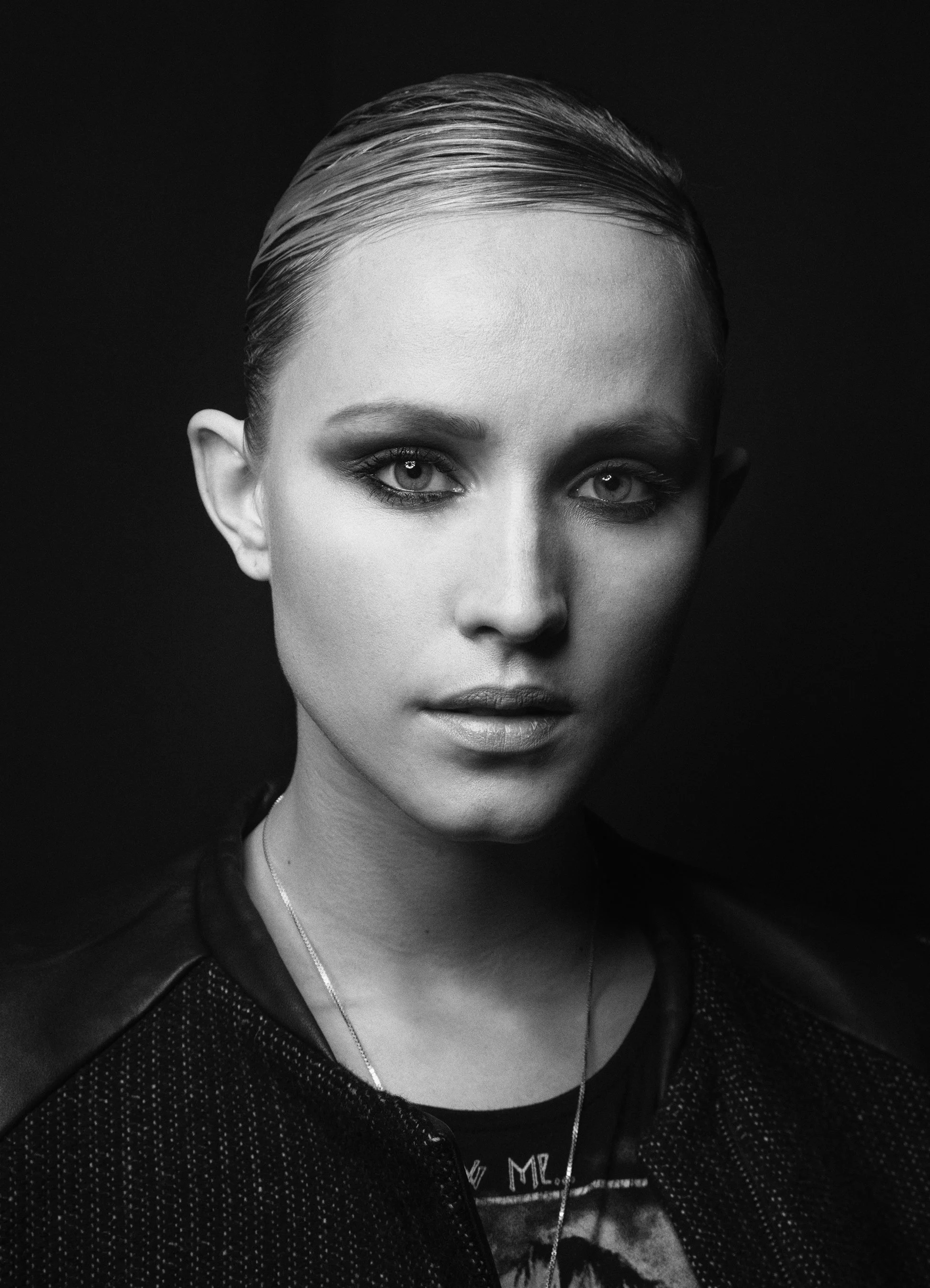 Simone_Wasserman_ IMG_4596_FINAL book web.jpg