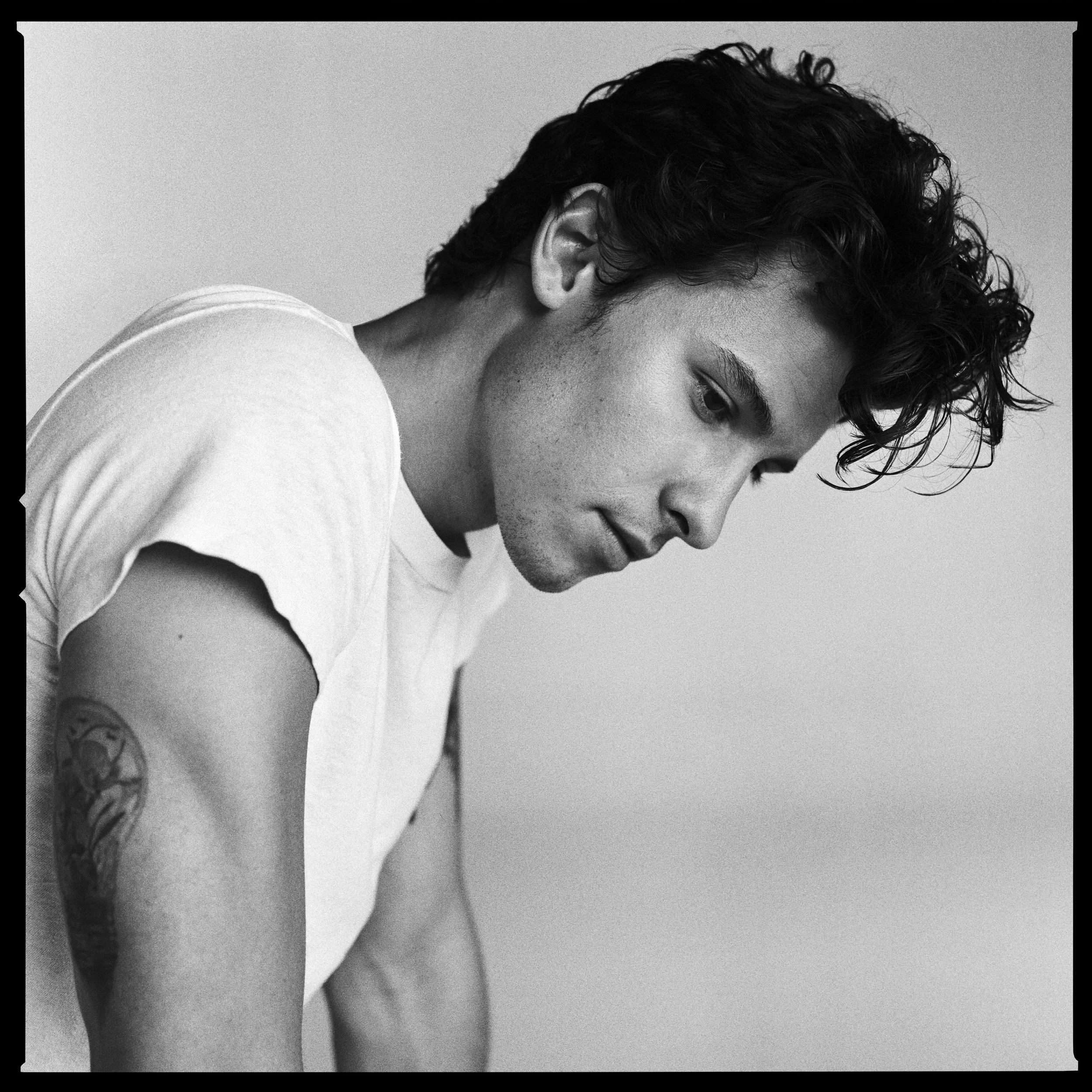 Shawn Mendes TA_00020004 FINAL.jpg