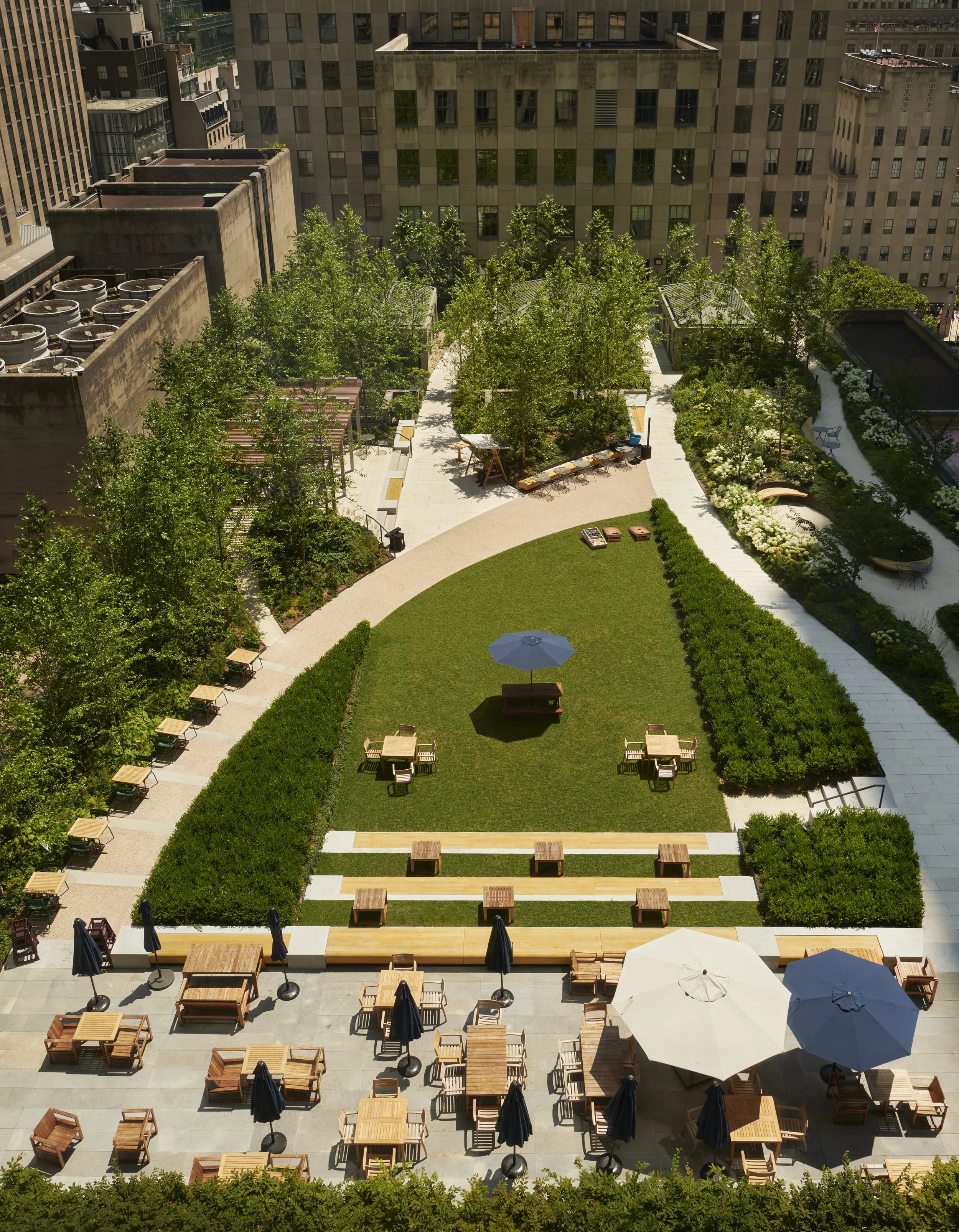 TS ROCK CENTER_1270_AveOfAmericas_16thFloor_093 FINAL V2.jpg