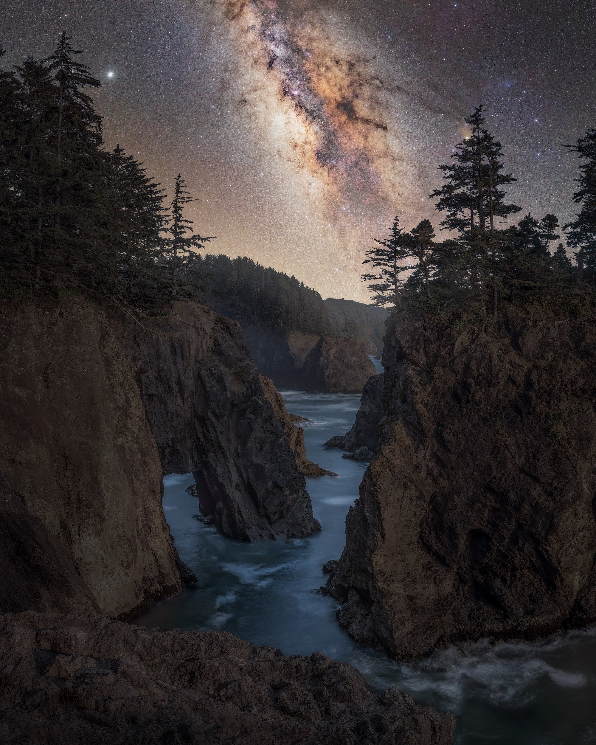 Samuel H. Broadman Natural Arches Nightscape.jpg