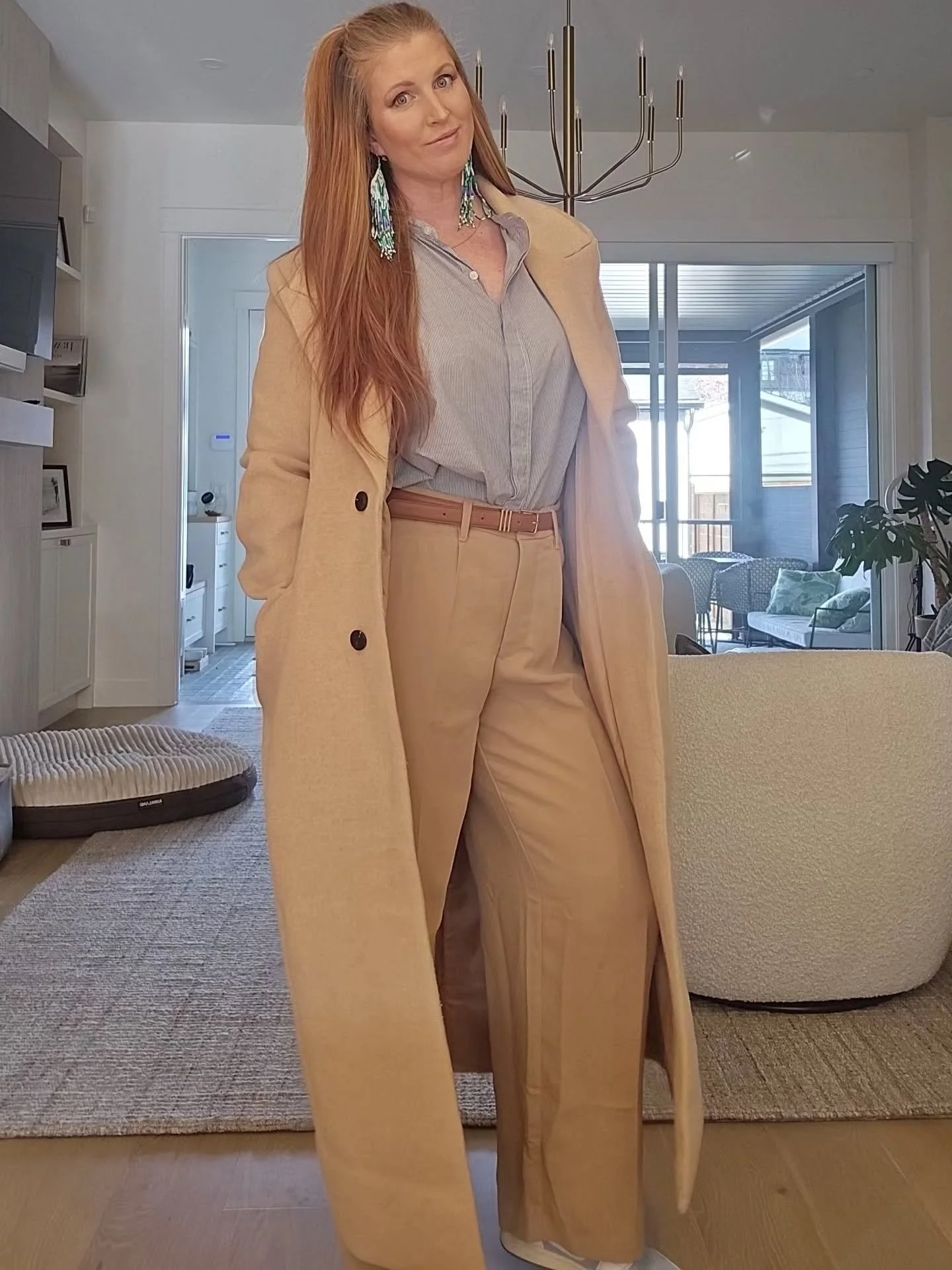 Who's that girl?
Hi its me! I can wear clothes that are not meant for the gym and put on make up 🤣

Just needed to acknowledge that fact.

Now to change and get my but to the gym.

#NorthernRedFitness #StrongNotSkinny #dressedforsuccess #whosthatgir