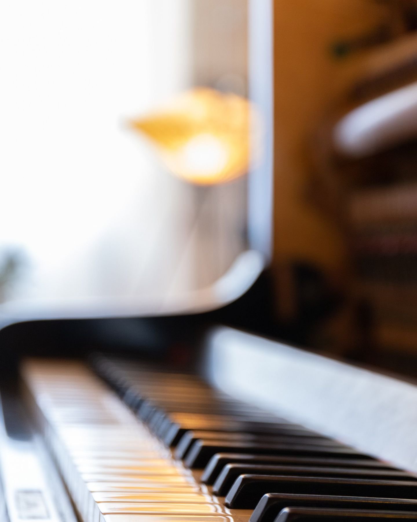 We are enjoying the summer by recording a lot of great music. How about you? Are you with us?🎧

#studio #recordingstudio