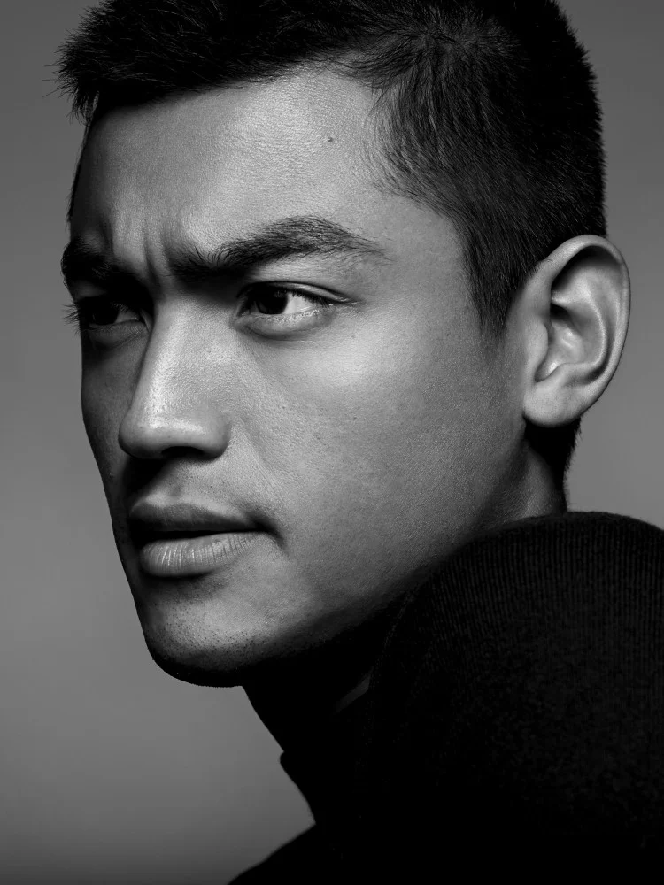 A top fashion model who wants all of you to see!